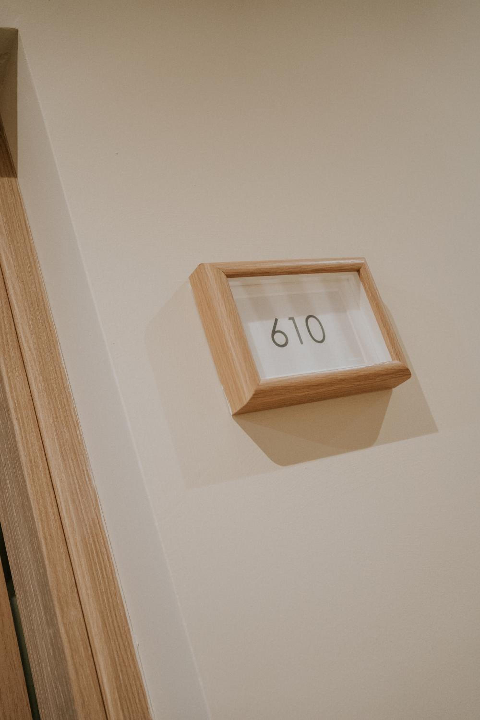 Photo 33