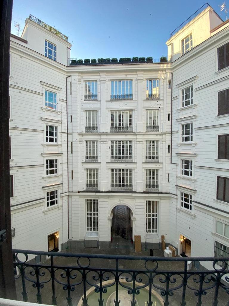 PIAZZA AMORE NAPOLI LUXURY APARTMENT nel cuore di Napoli