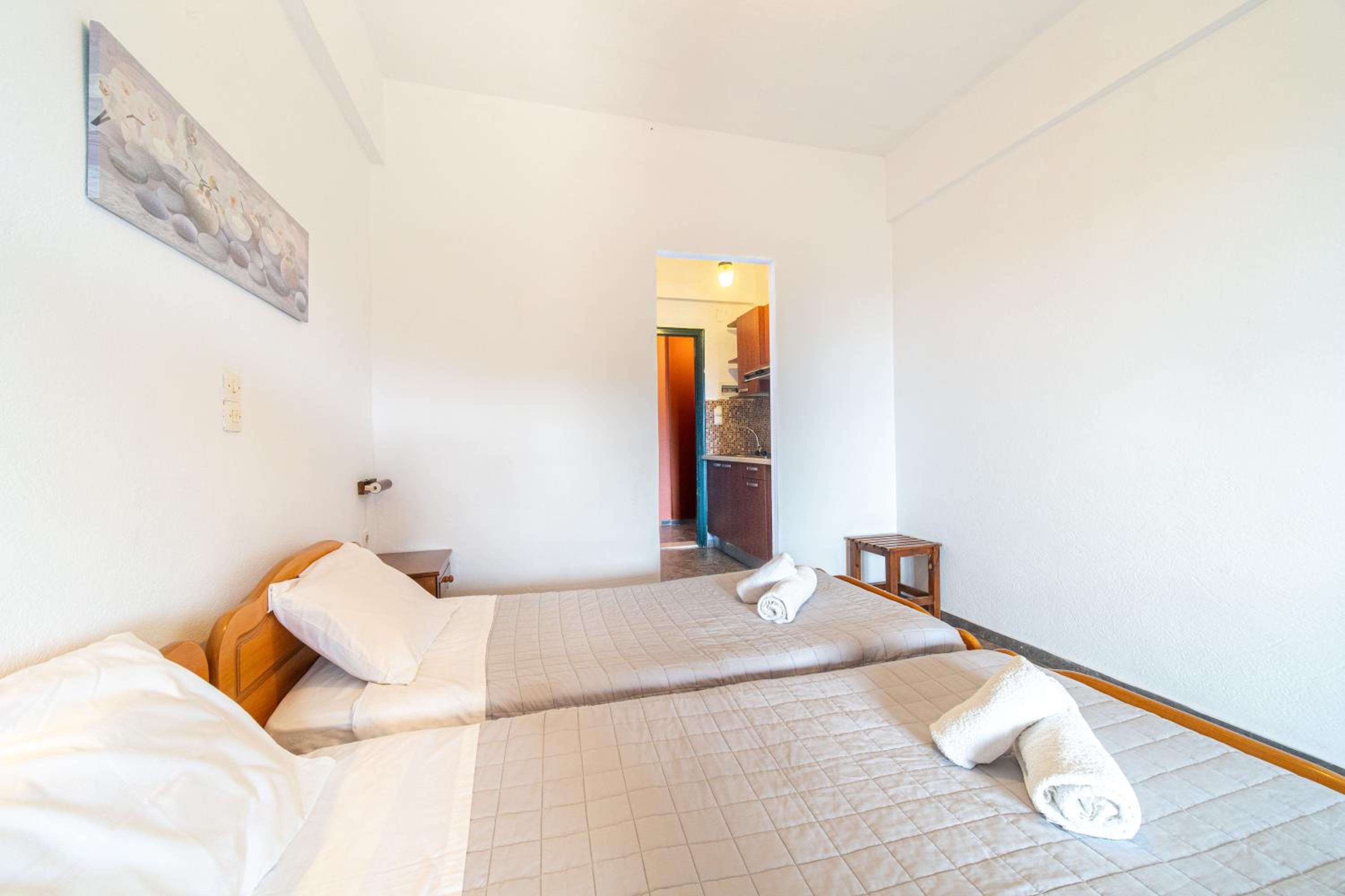 Arianna Studio Ground Floor 8 photo 3