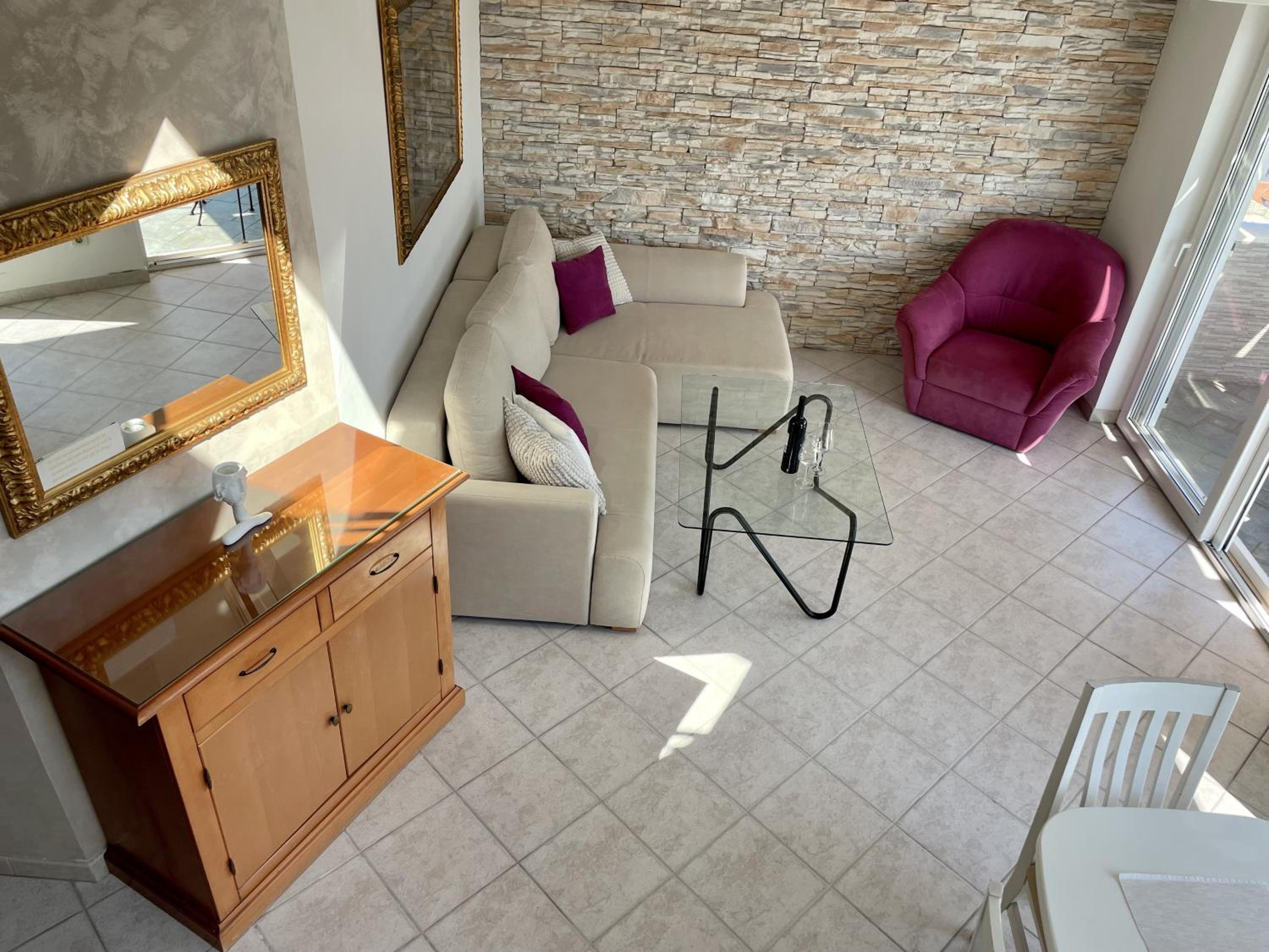 Apartment Simply The Best