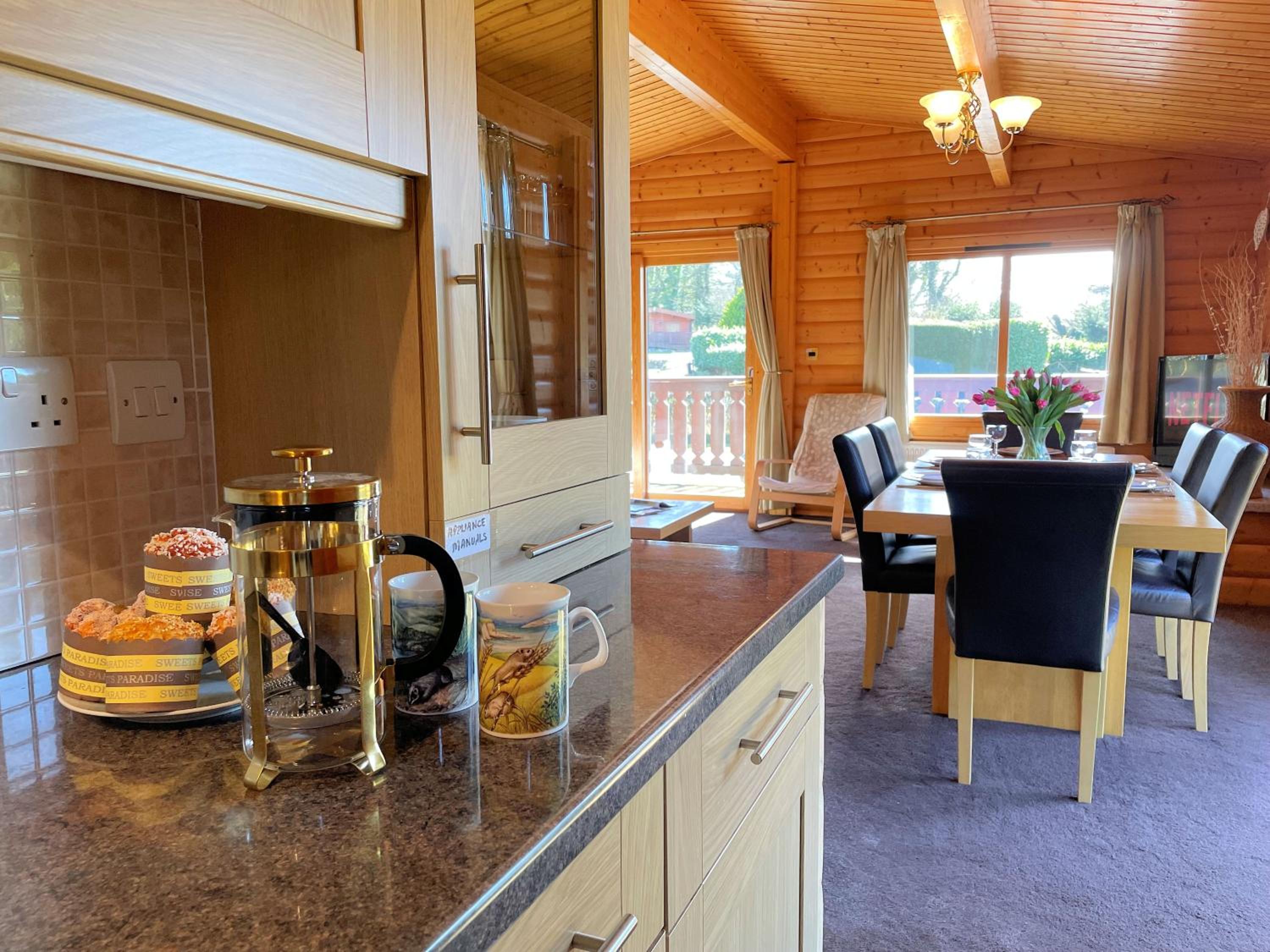 Beautiful Norwegian Lodge in Kippford with Garden - Pass the Keys view 2