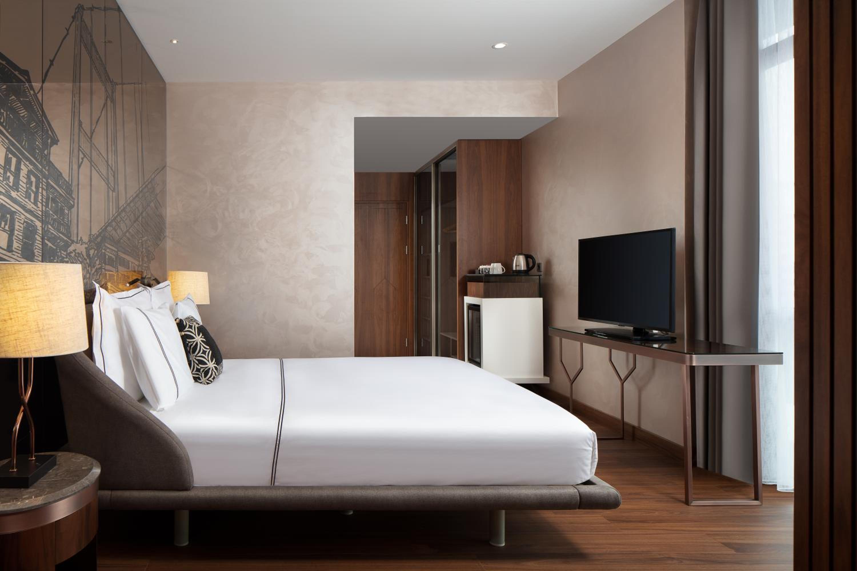 Lionel Otel İstanbul - Image 11