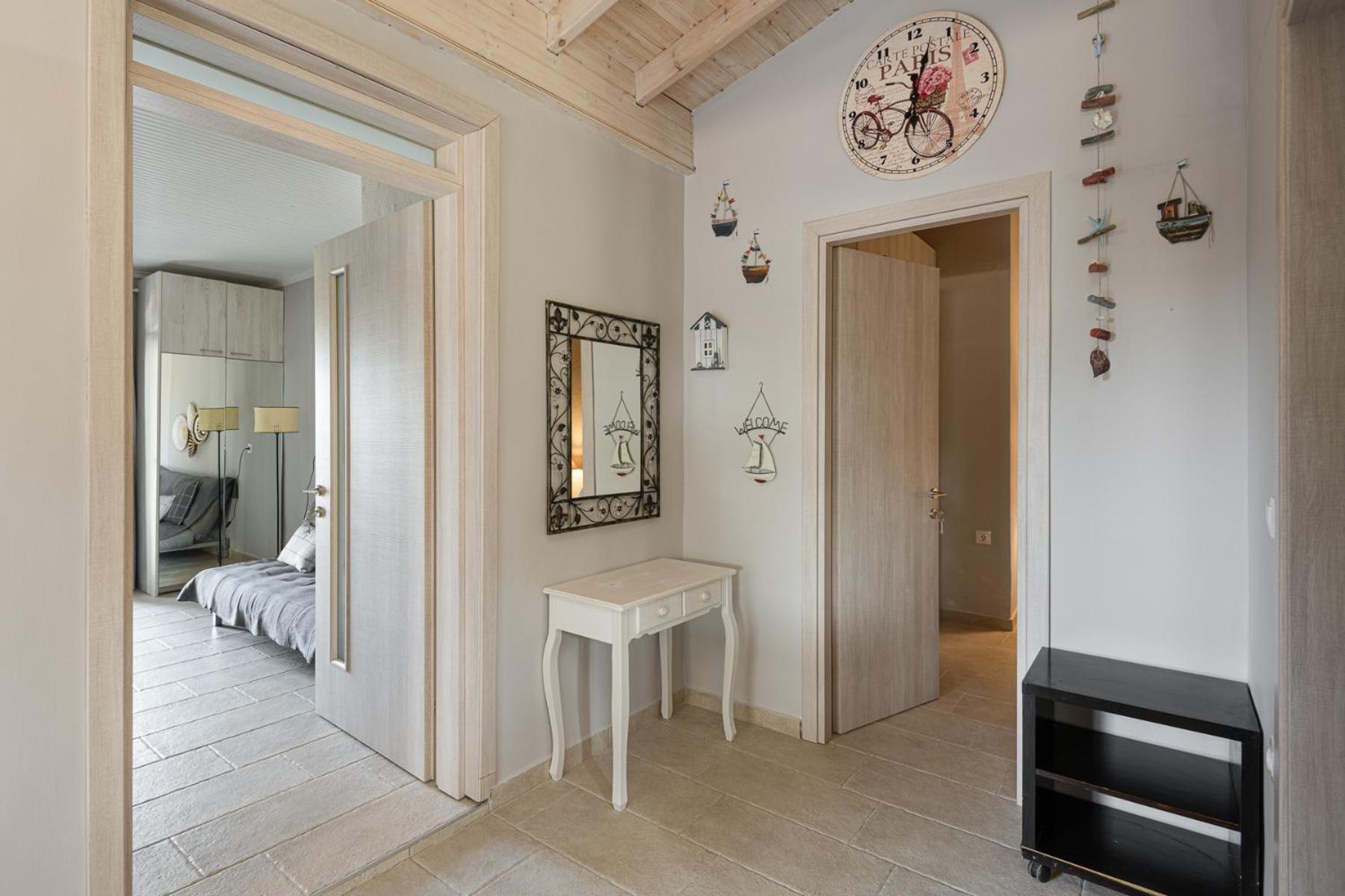 Blue & Indigo Turtles Apartments, Vourvourou #FeelsLikeHome view 3