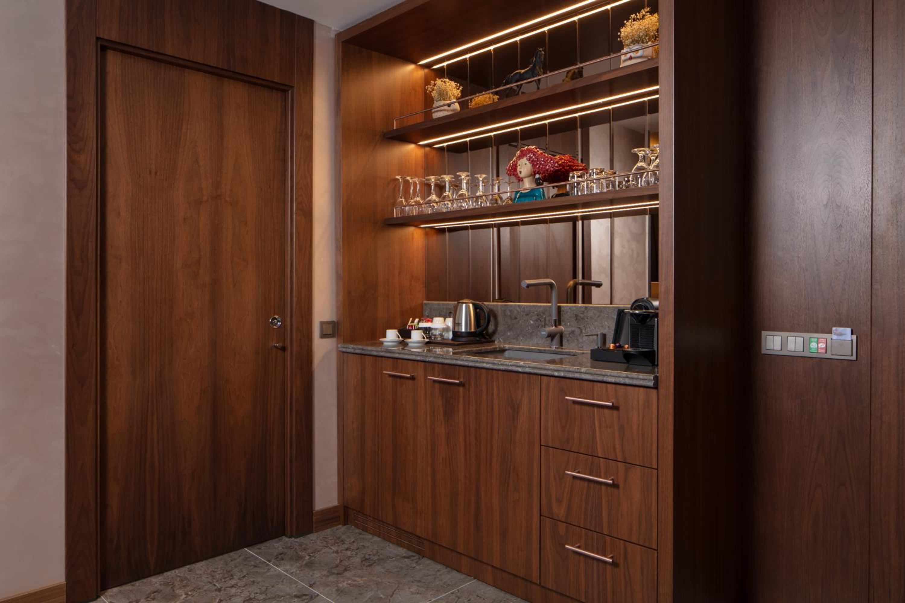 Lionel Otel İstanbul - Image 27
