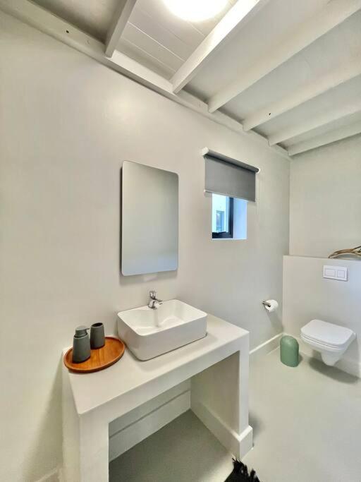 LTB - Kalm Riverside Living view 5