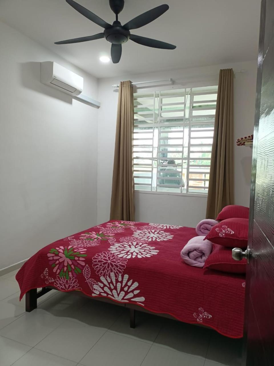 Yasmeen Homestay Kijal Nenas 2 photo 2