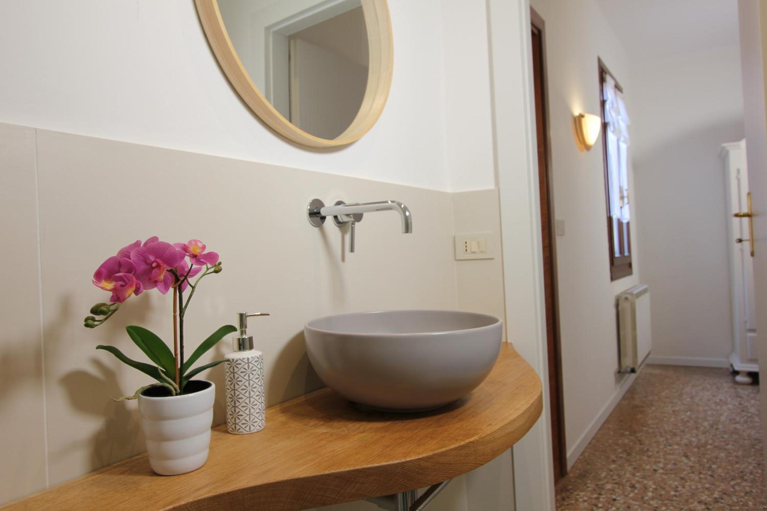Venice Vacations - City Apartments Salute-Accademia - Property Image 105