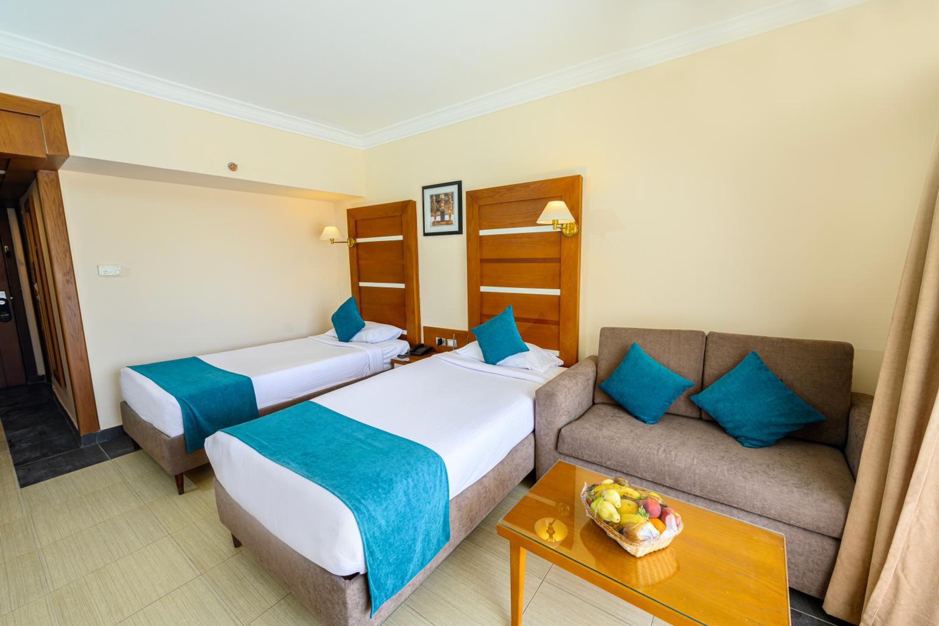 Golden Beach Resort