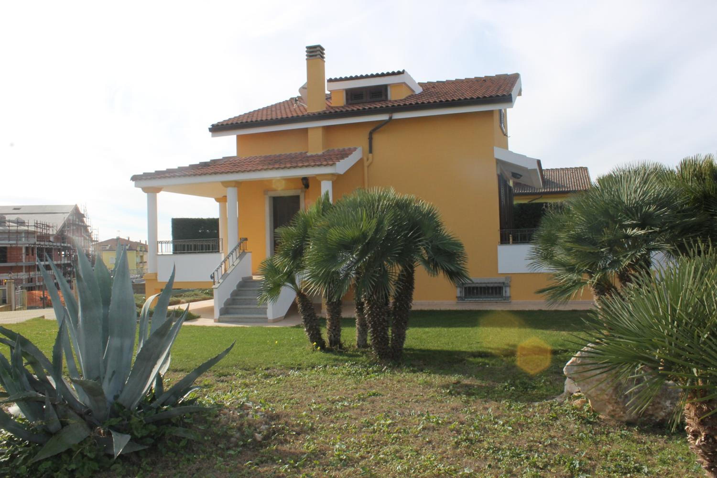 Villa Wight view 4