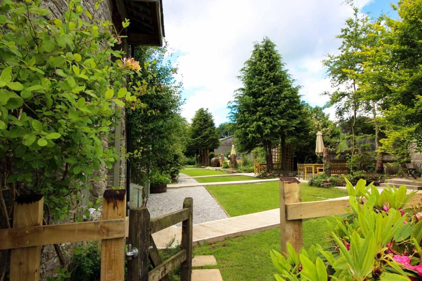 Trevadlock Manor Self Catering Cottages