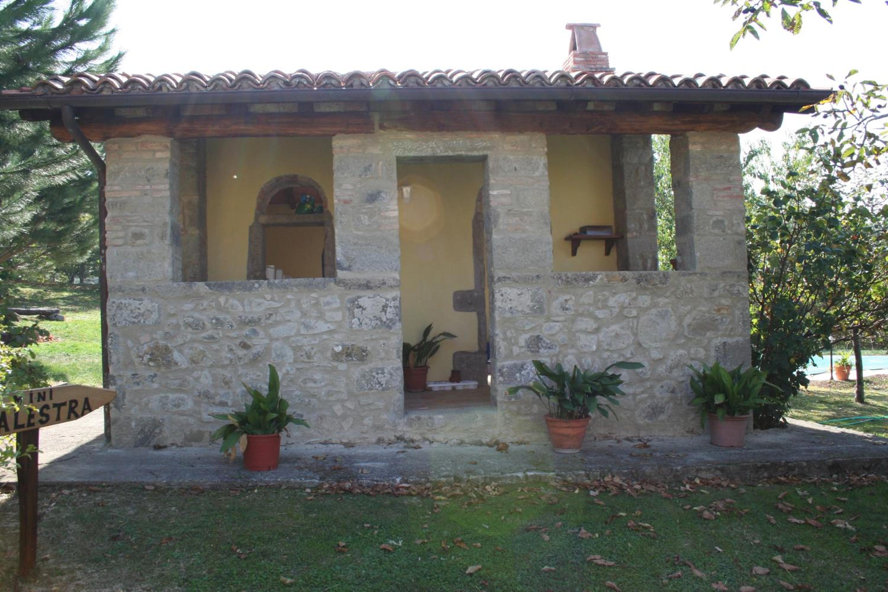 Photo 25
