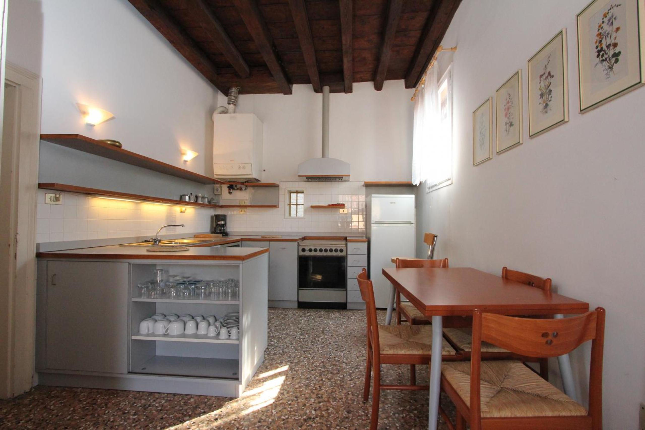 Venice Vacations - City Apartments Salute-Accademia - Property Image 15