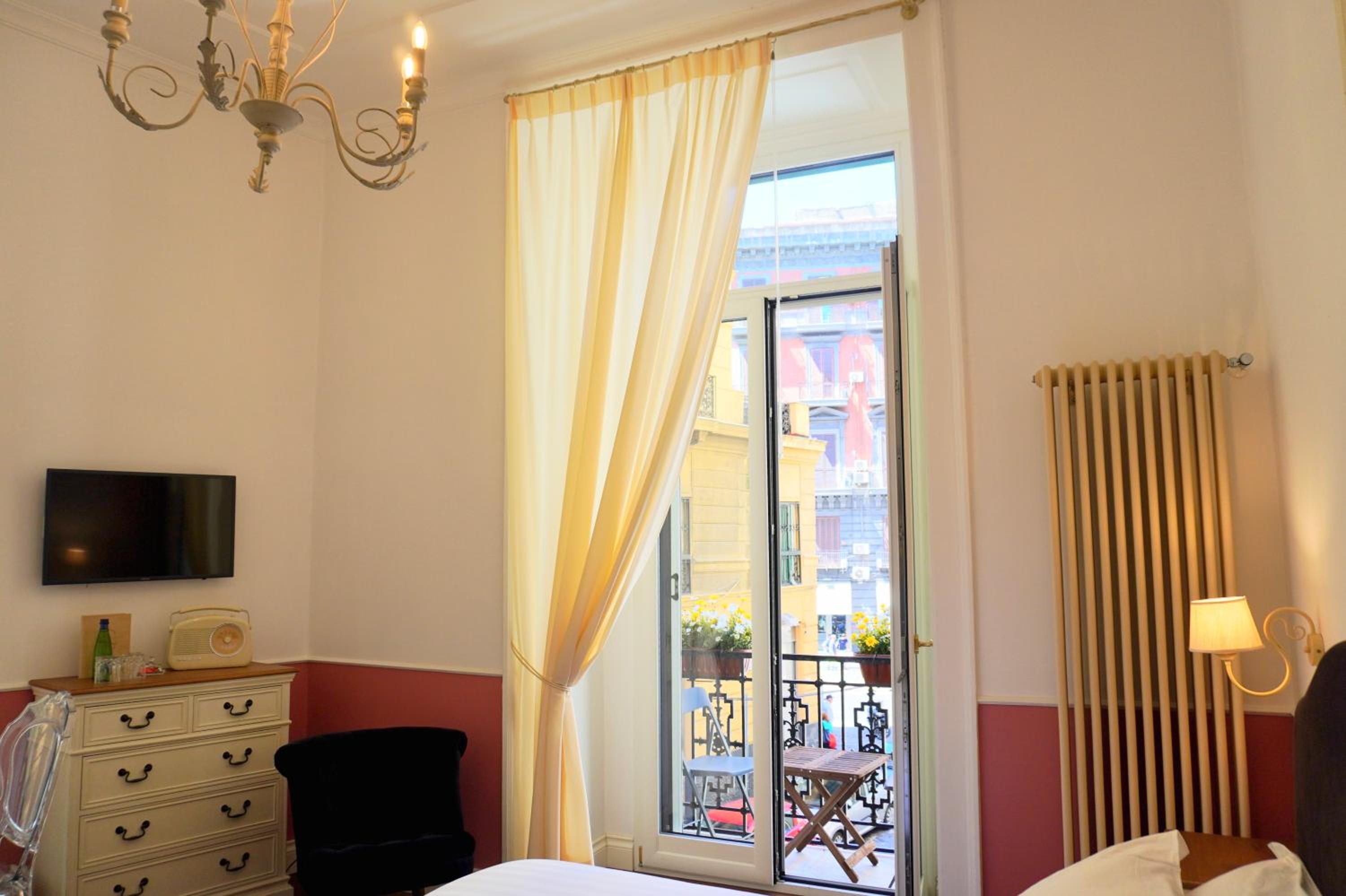 Macchiato Suites Boutique Guest House
