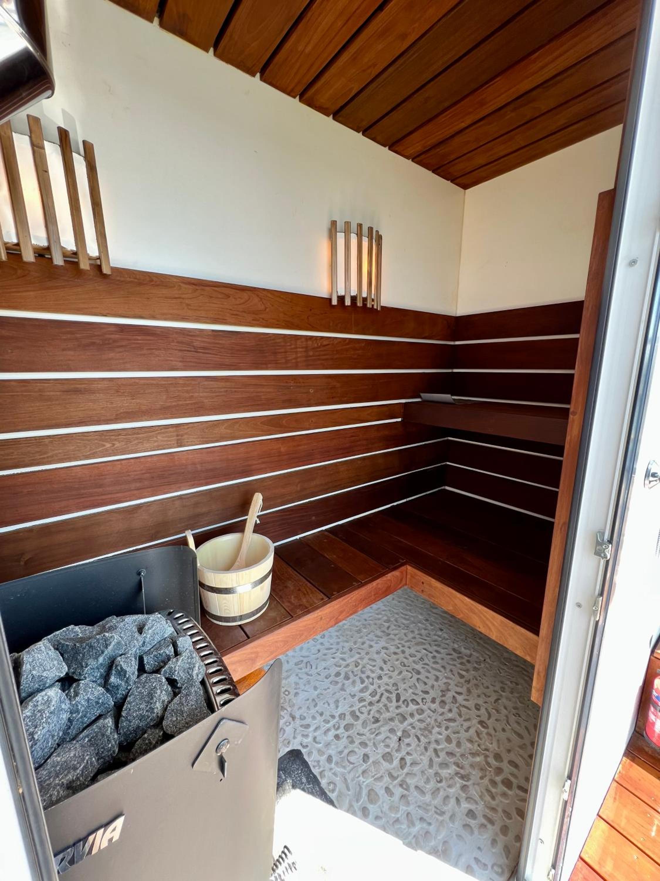 Luxury Houseboat Liberdade with sauna and dinghy view 3