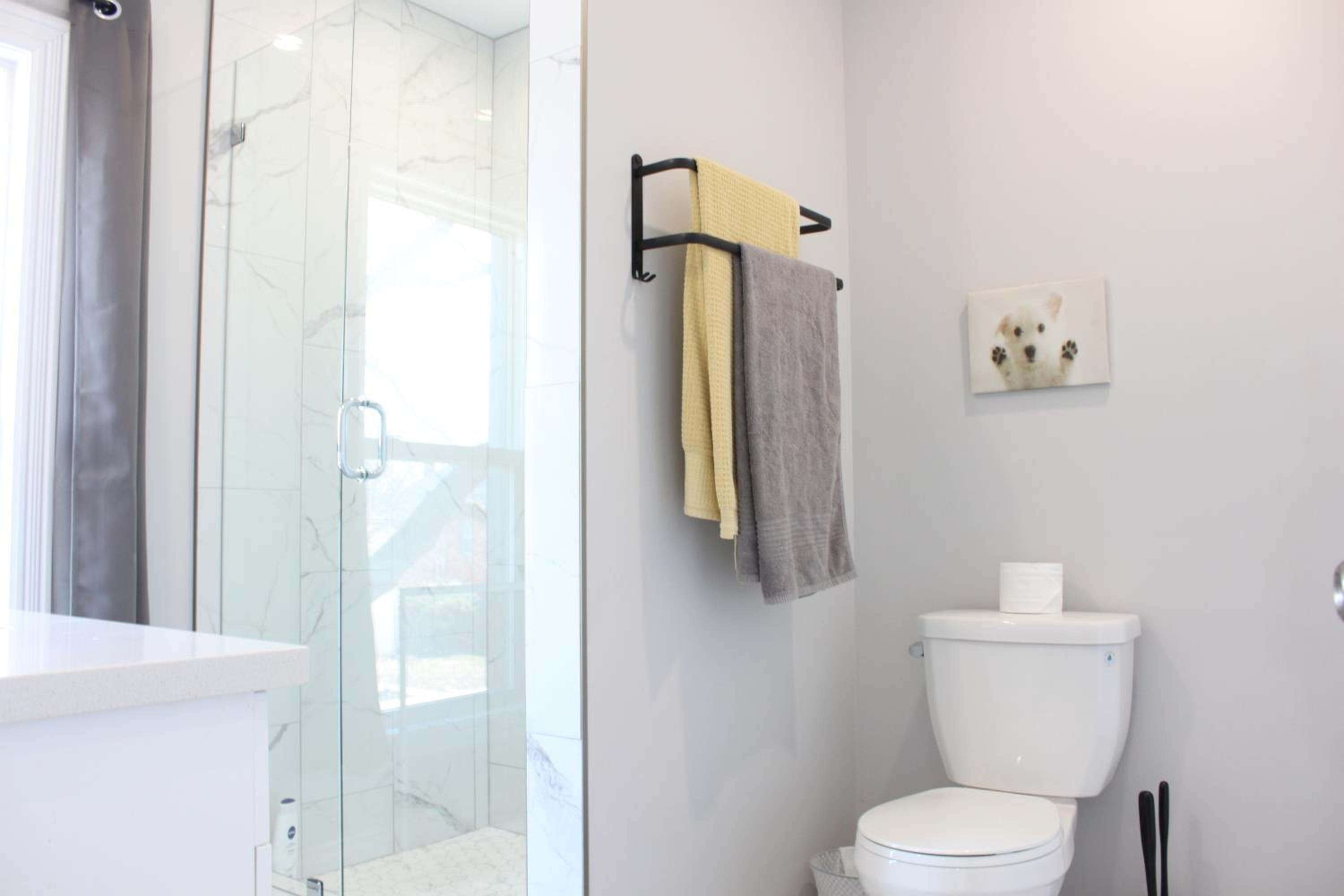 Stylish Home For A Perfect Stay for 4!