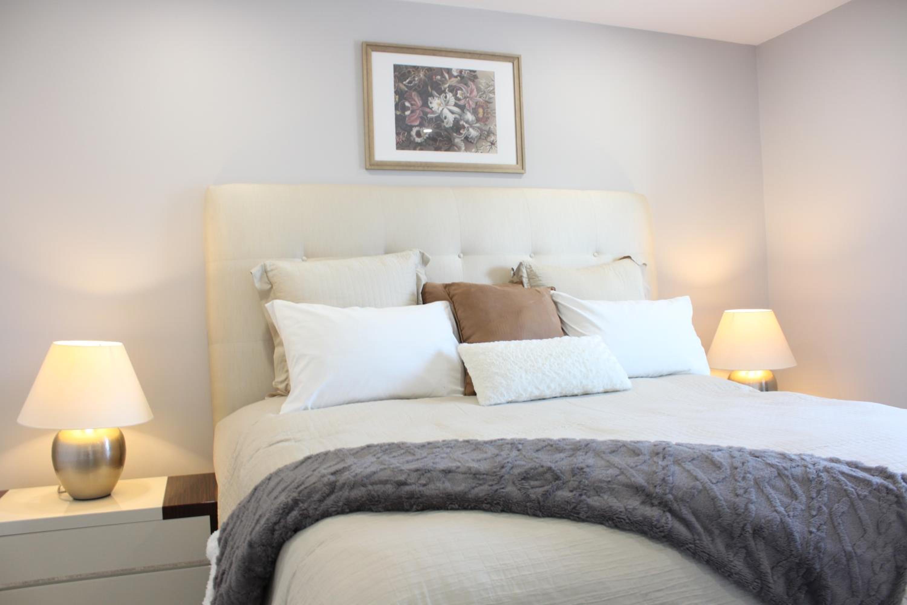 Peterborough Vacations - Stylish Home For A Perfect Stay for 4! - Property Image 12