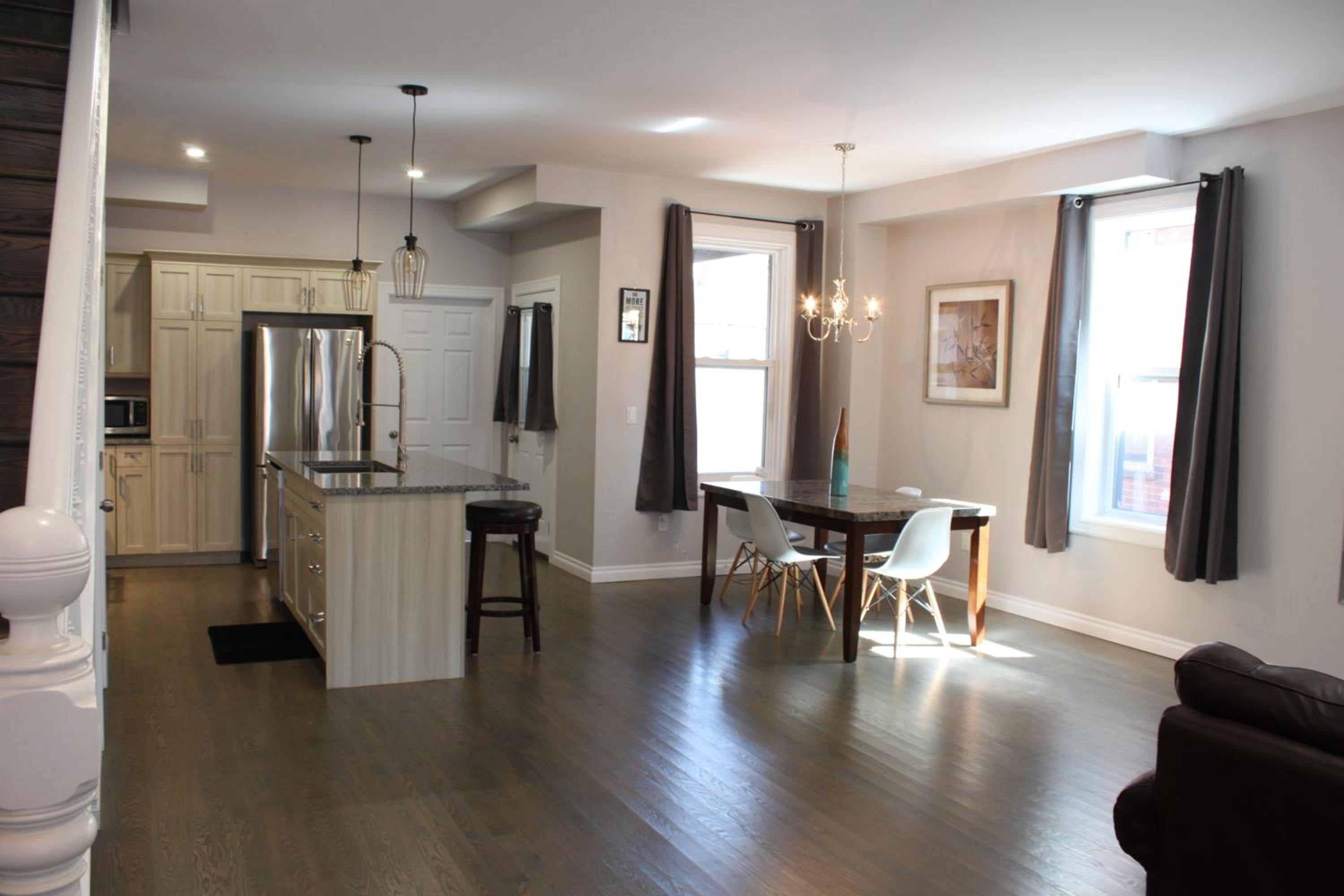 Stylish Home For A Perfect Stay for 4!