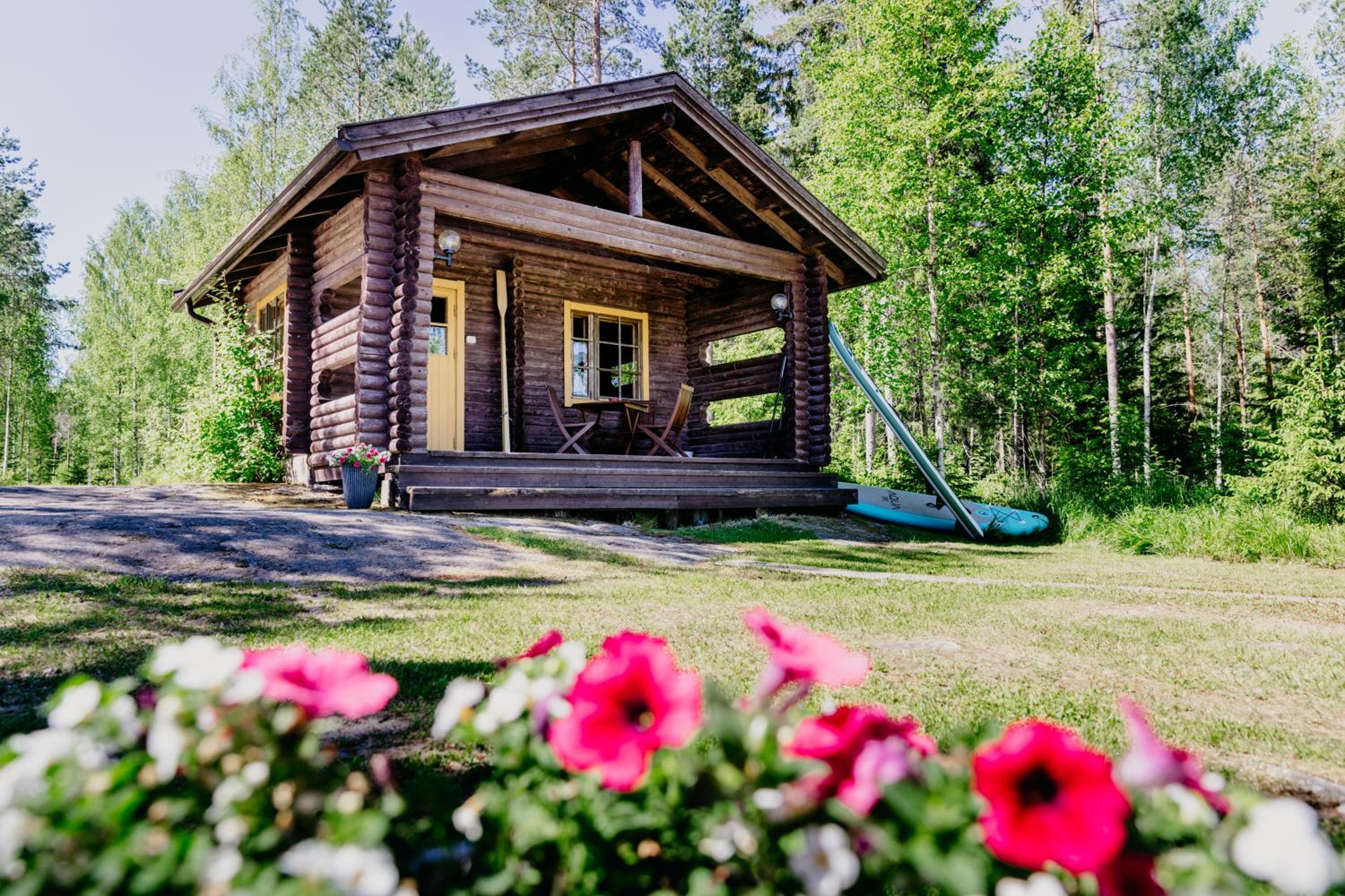Villa Tuulahdus, Sorjosen lomamökit