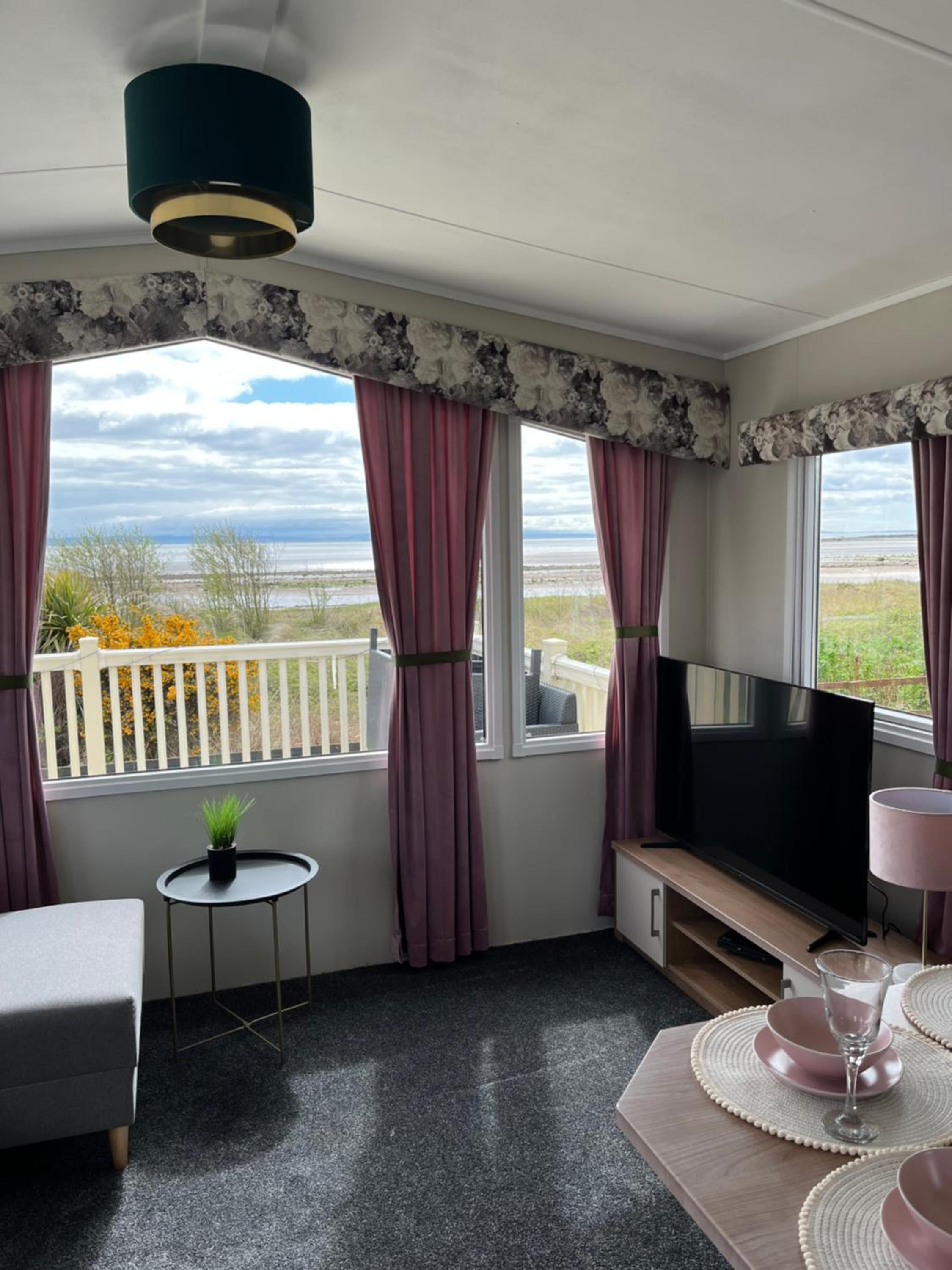 Marianne Bay - Southerness Caravan Park with Sea View - Pet Friendly view 5