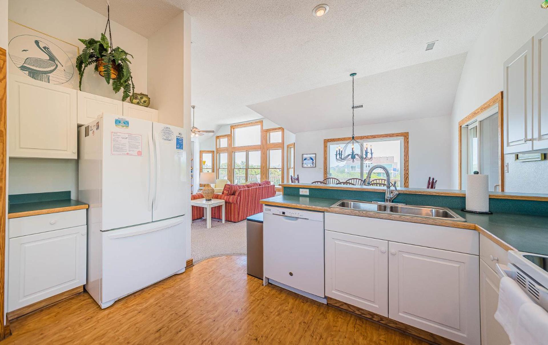 Rookery - Corolla, Whalehead, 395 Yds to Beach, Ocean View, Pool, Hot Tub, Pets OK, Flex Stays