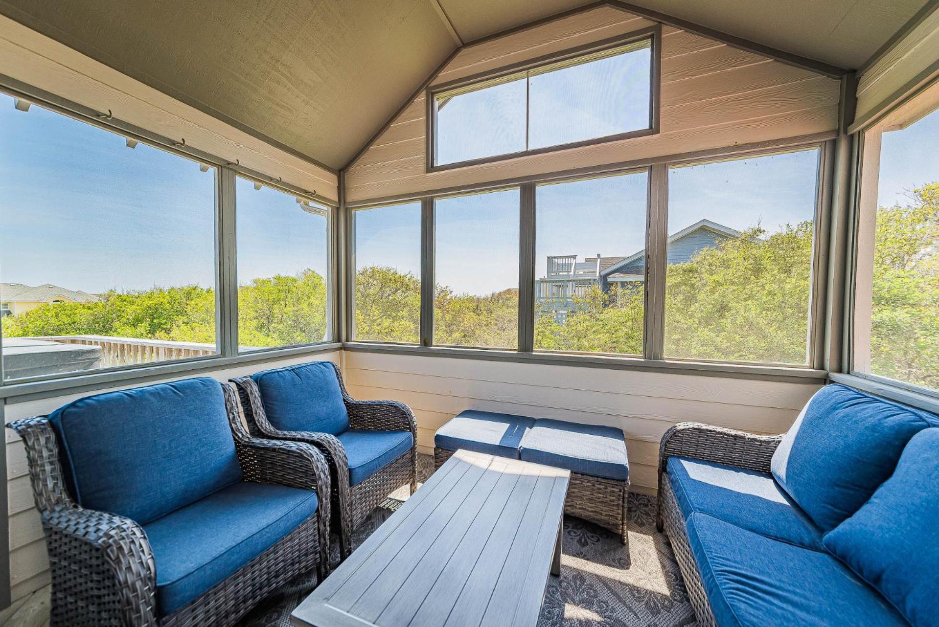 Rookery - Corolla, Whalehead, 395 Yds to Beach, Ocean View, Pool, Hot Tub, Pets OK, Flex Stays