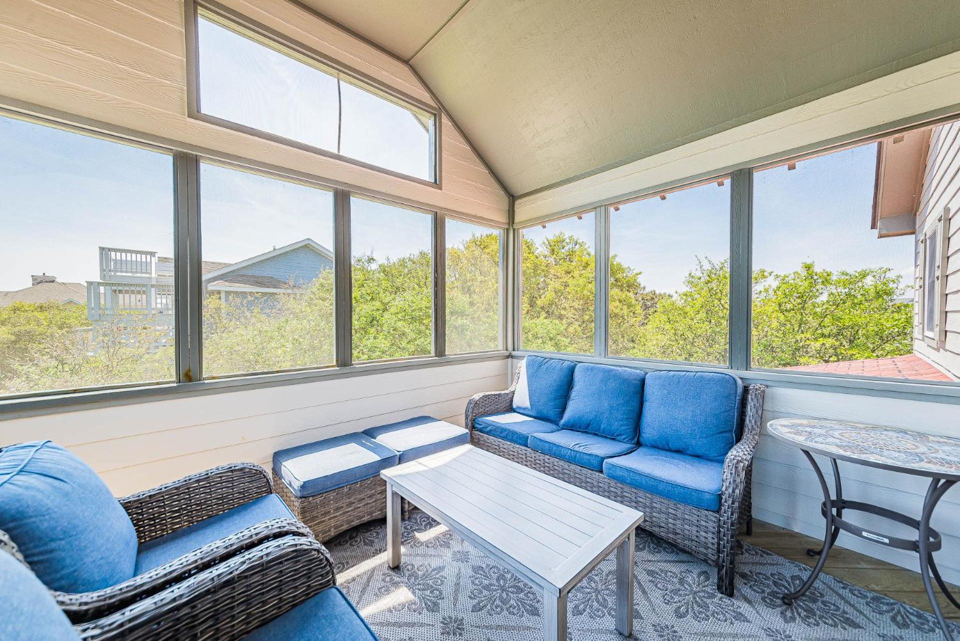 Rookery - Corolla, Whalehead, 395 Yds to Beach, Ocean View, Pool, Hot Tub, Pets OK, Flex Stays