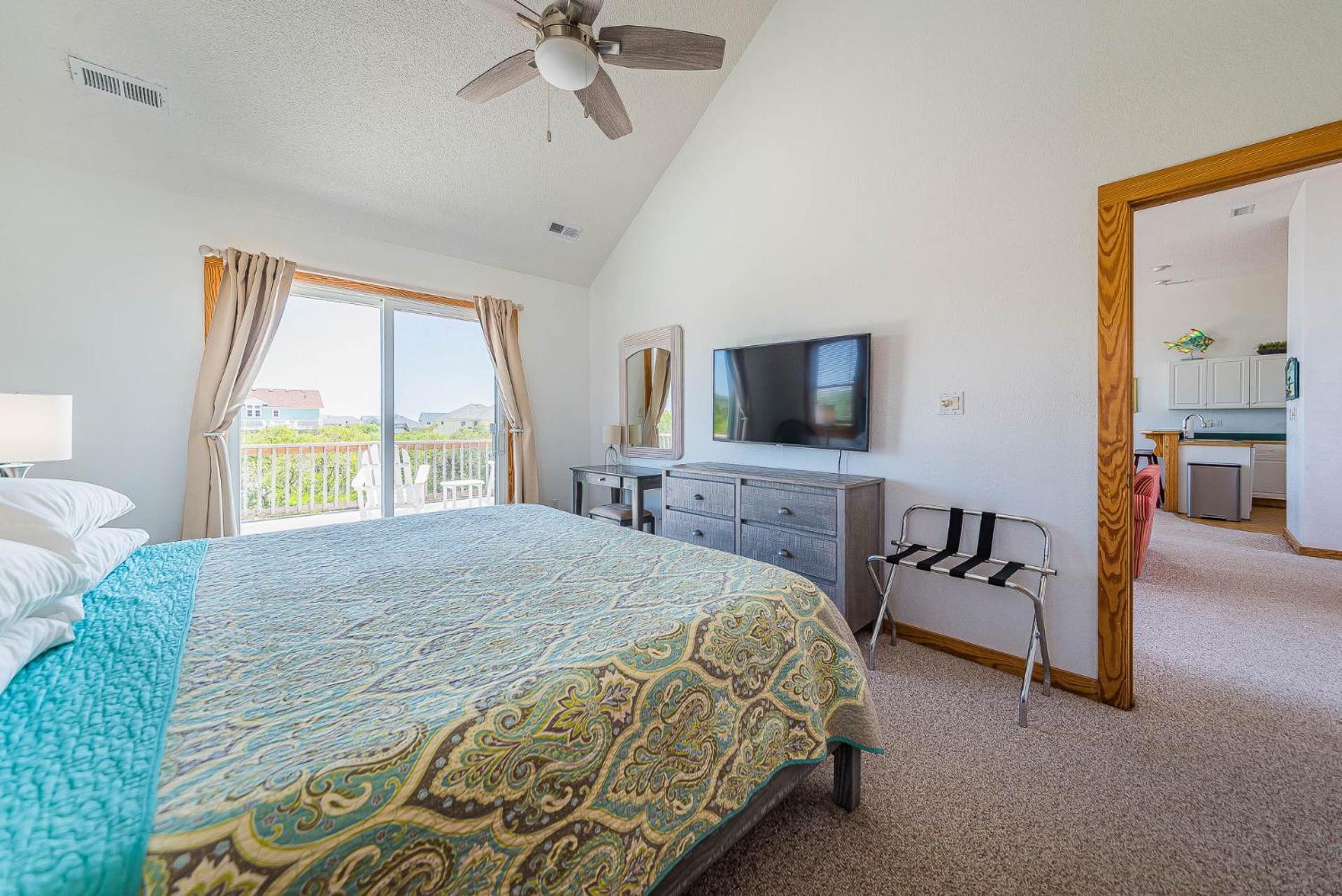 Rookery - Corolla, Whalehead, 395 Yds to Beach, Ocean View, Pool, Hot Tub, Pets OK, Flex Stays