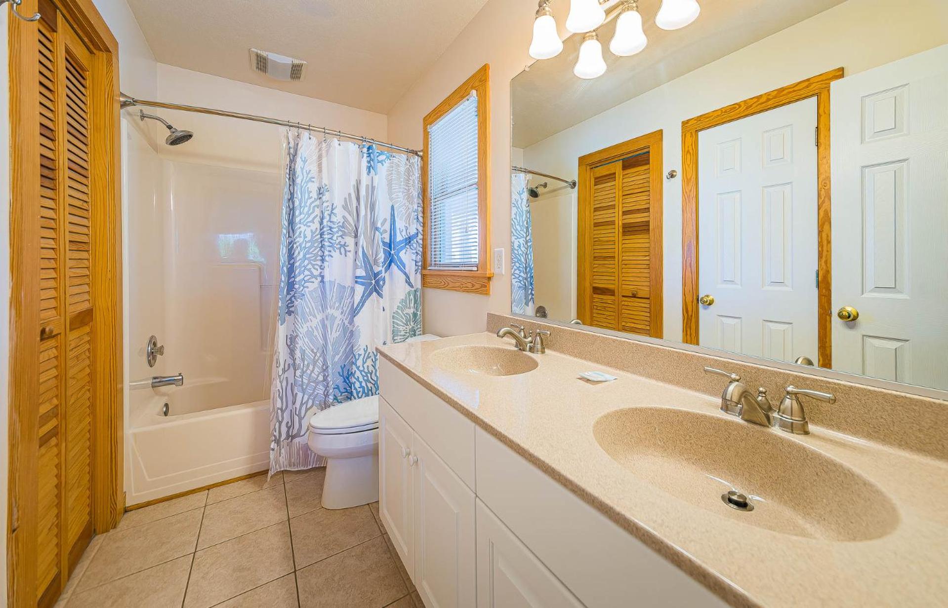 Rookery - Corolla, Whalehead, 395 Yds to Beach, Ocean View, Pool, Hot Tub, Pets OK, Flex Stays
