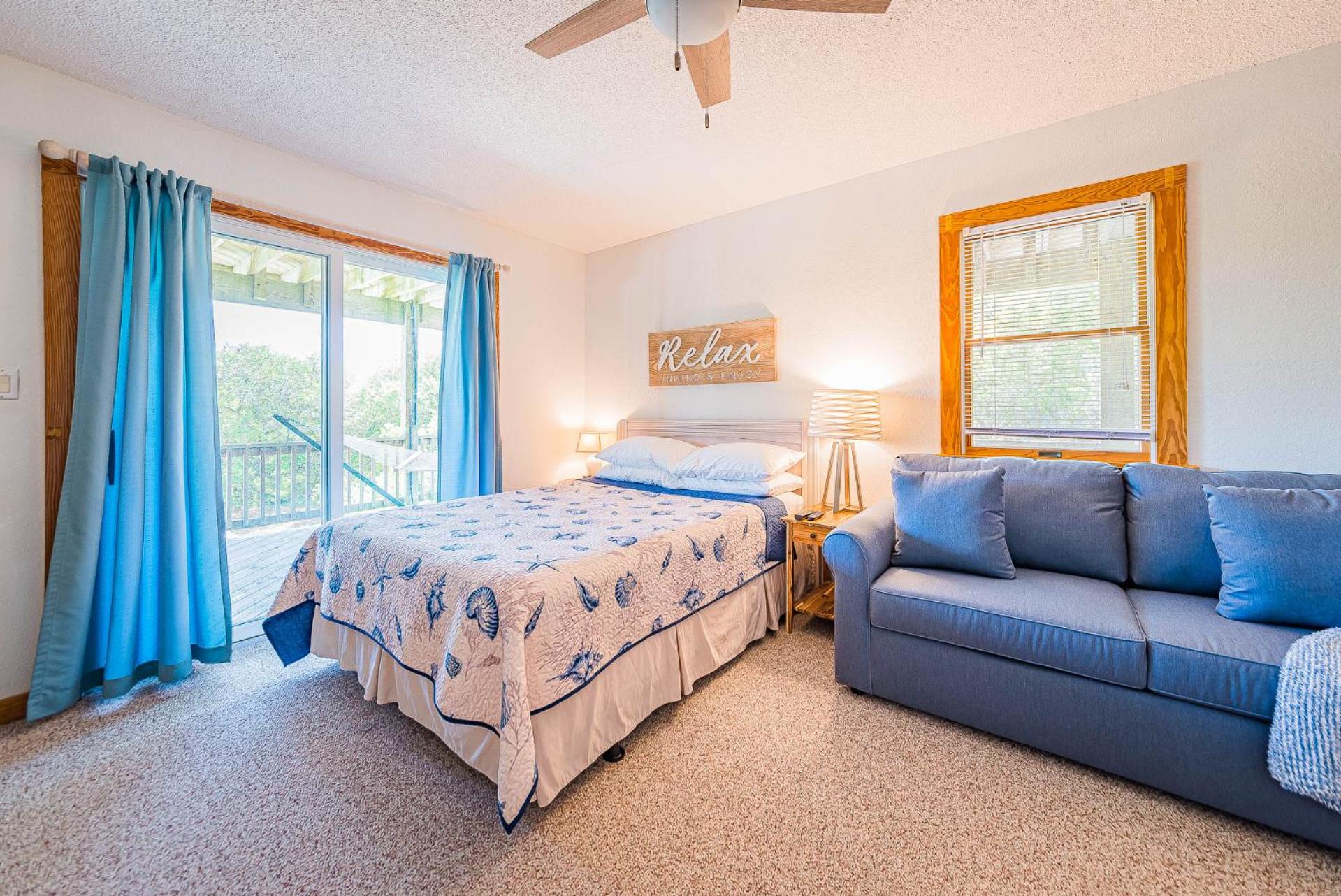 Rookery - Corolla, Whalehead, 395 Yds to Beach, Ocean View, Pool, Hot Tub, Pets OK, Flex Stays