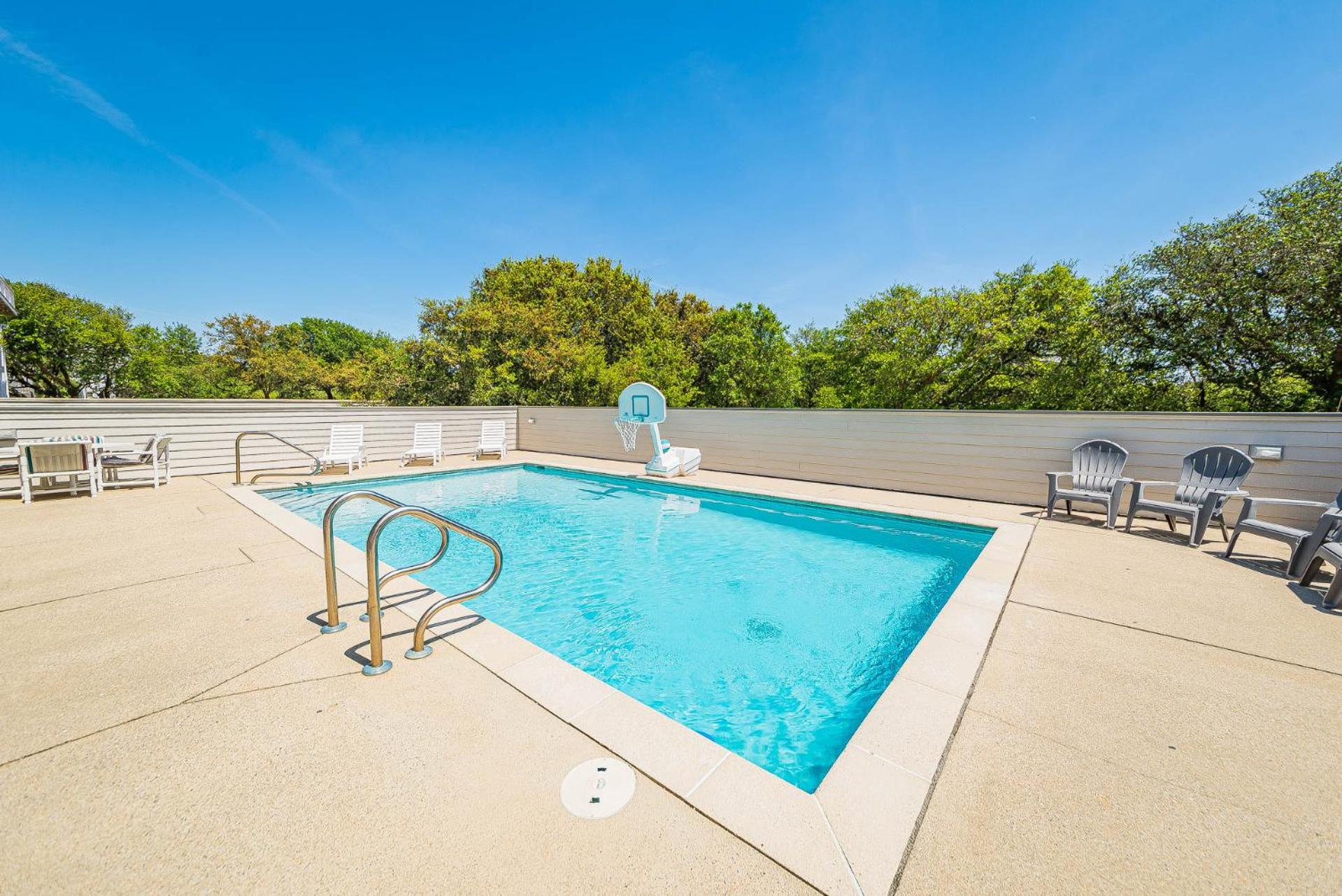 Rookery - Corolla, Whalehead, 395 Yds to Beach, Ocean View, Pool, Hot Tub, Pets OK, Flex Stays