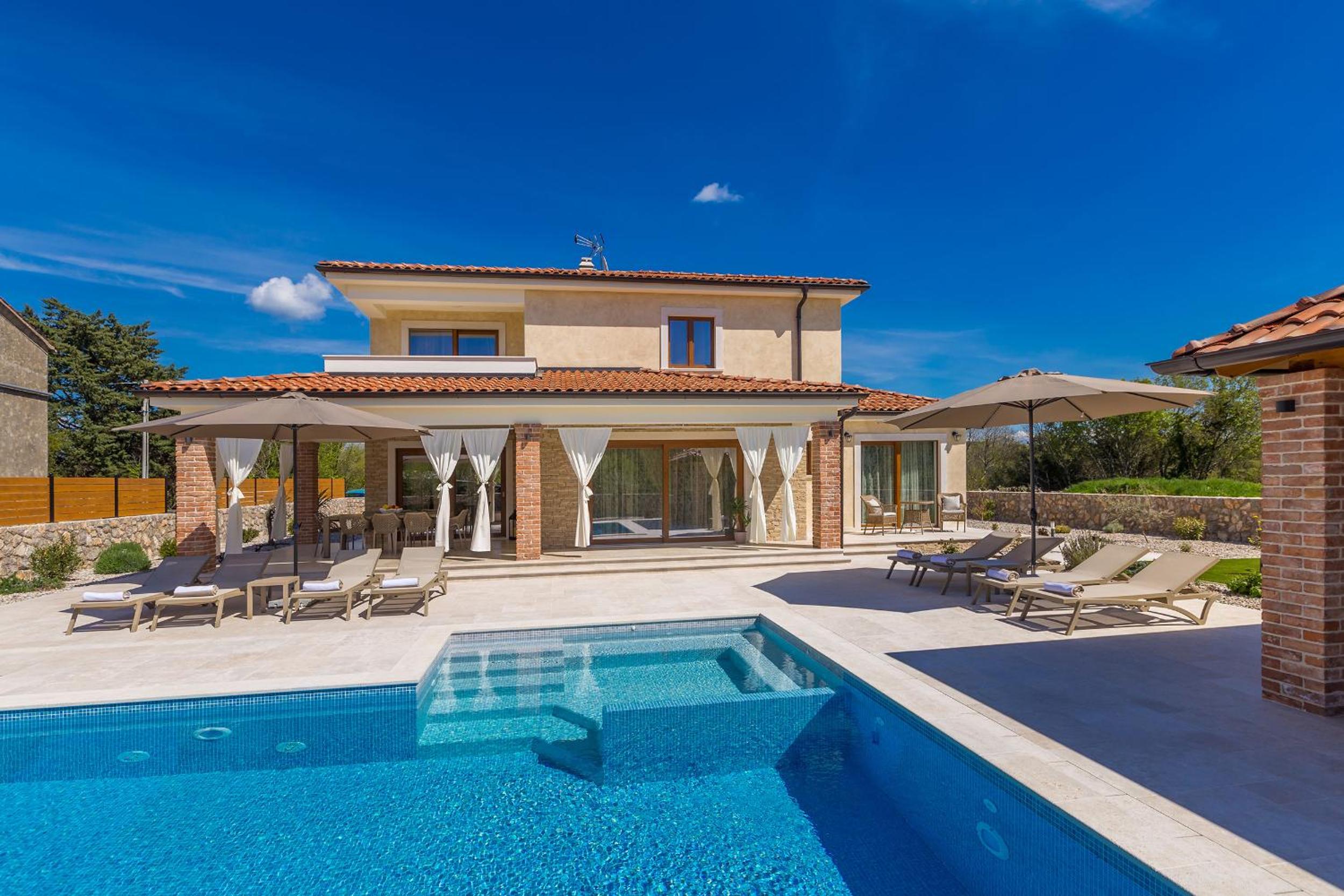 Villa QUERCUS view 2