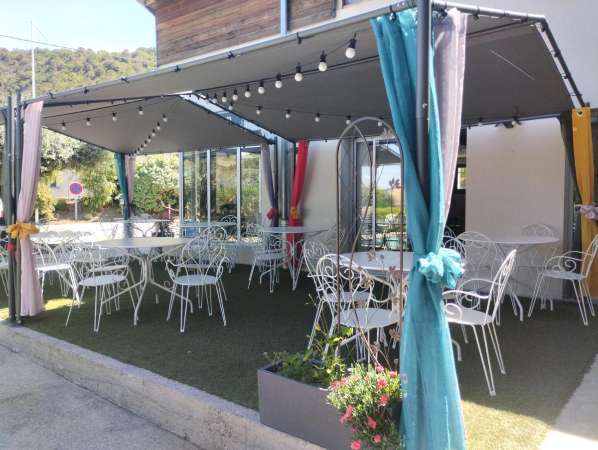 outdoor BBQ area