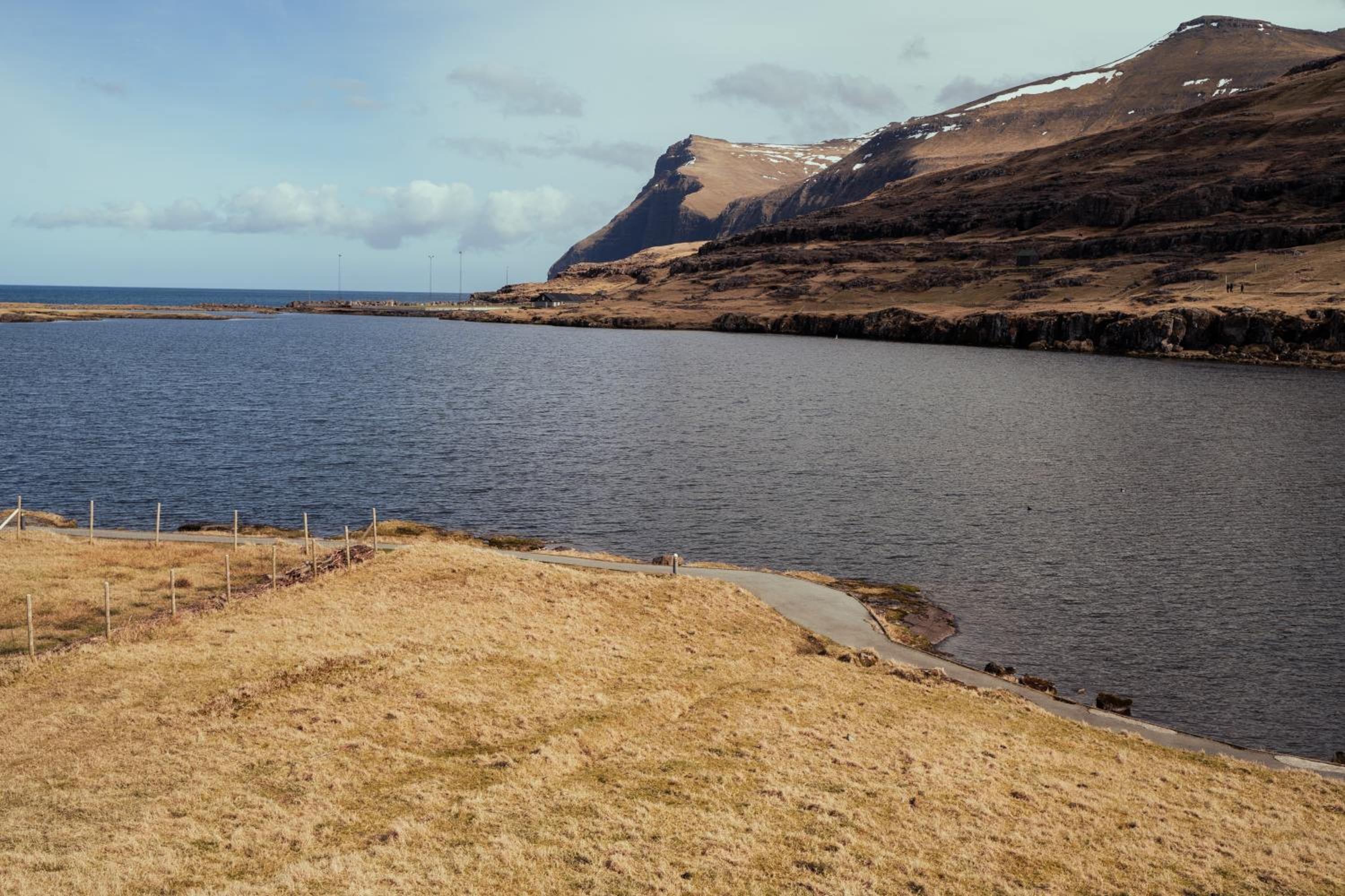 3-Bedroom Home in Eiði view 4
