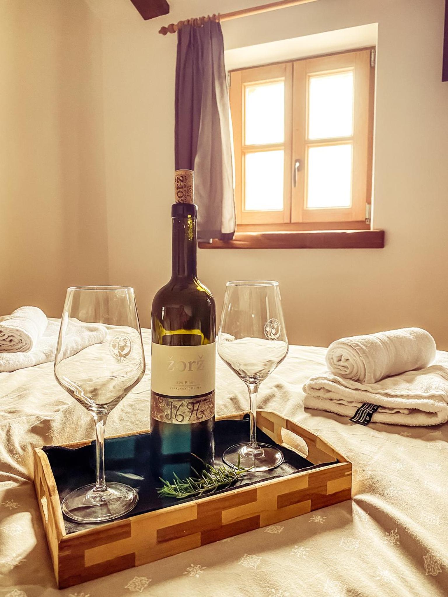 Boutique Rooms & Winery Žorž view 2