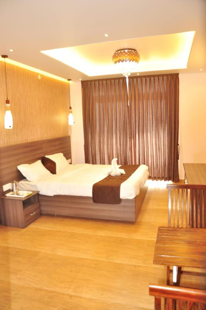 Vanam Holidays