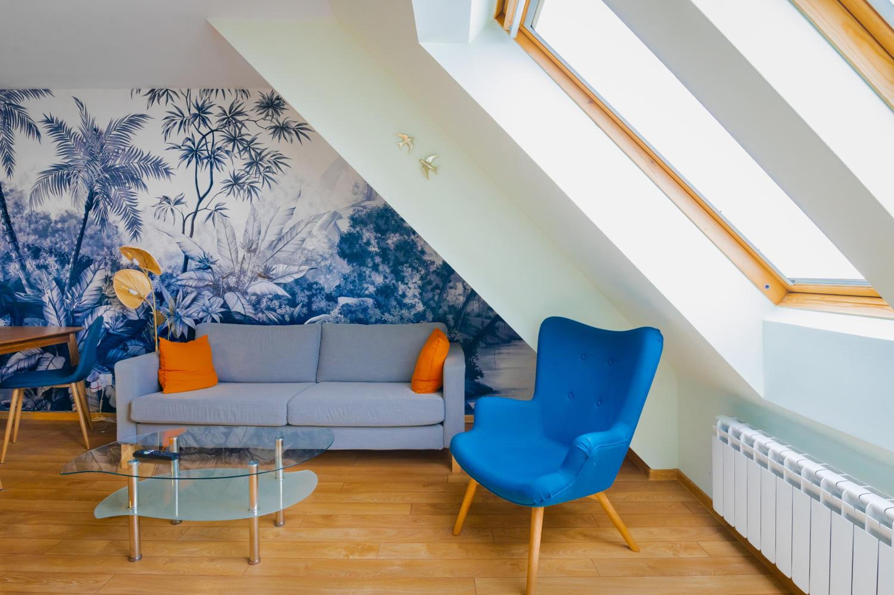 *The Eyrie* 1-BD Lovely Maisonette