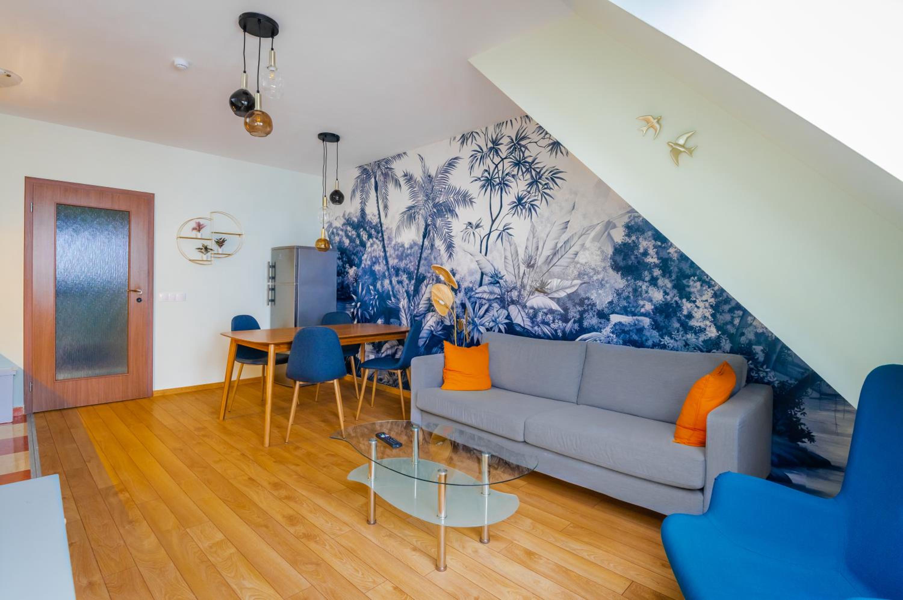 *The Eyrie* 1-BD Lovely Maisonette