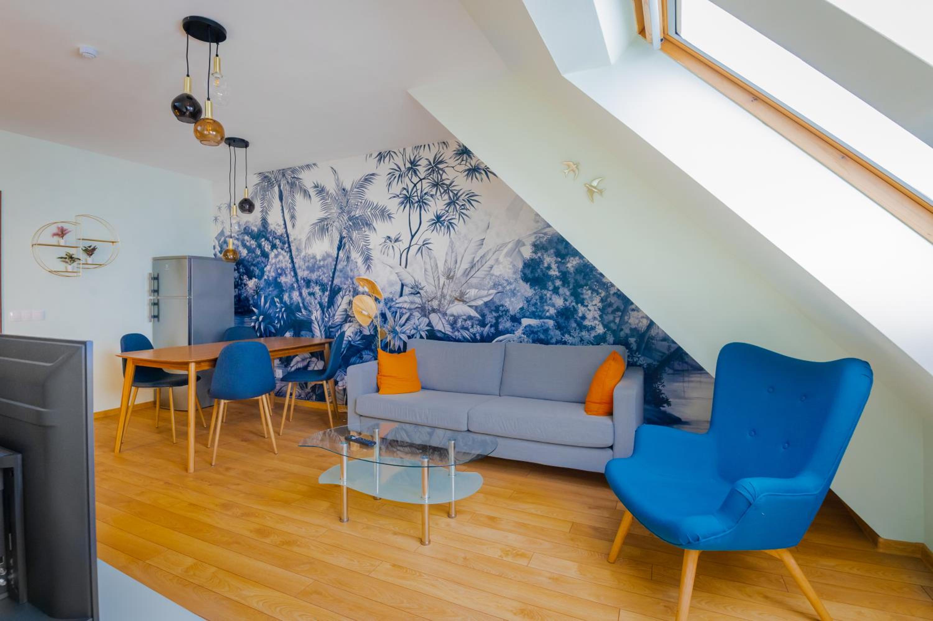 *The Eyrie* 1-BD Lovely Maisonette