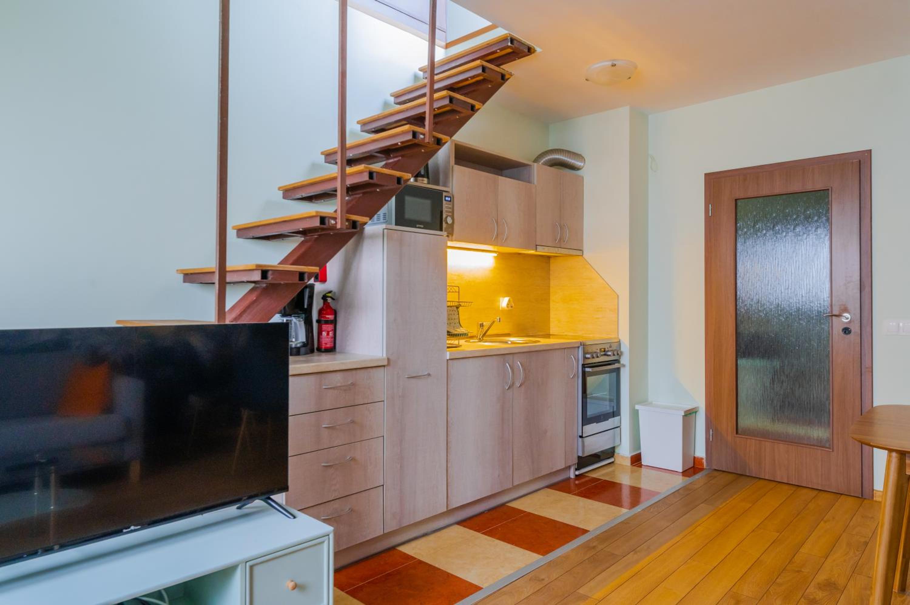 *The Eyrie* 1-BD Lovely Maisonette