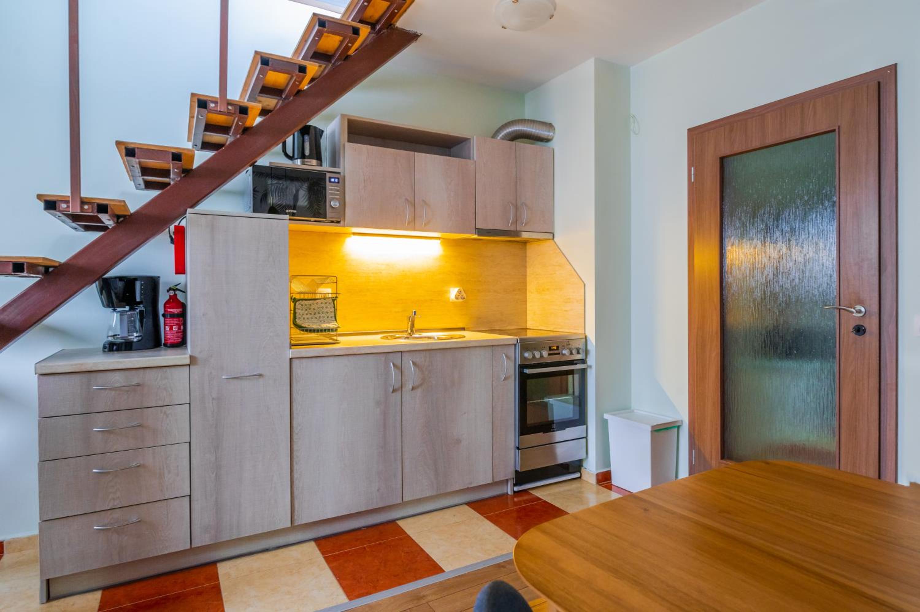 *The Eyrie* 1-BD Lovely Maisonette