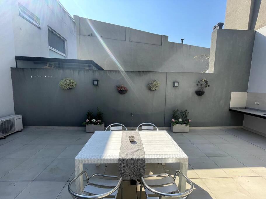 Amazing duplex with large private yard in Palermo