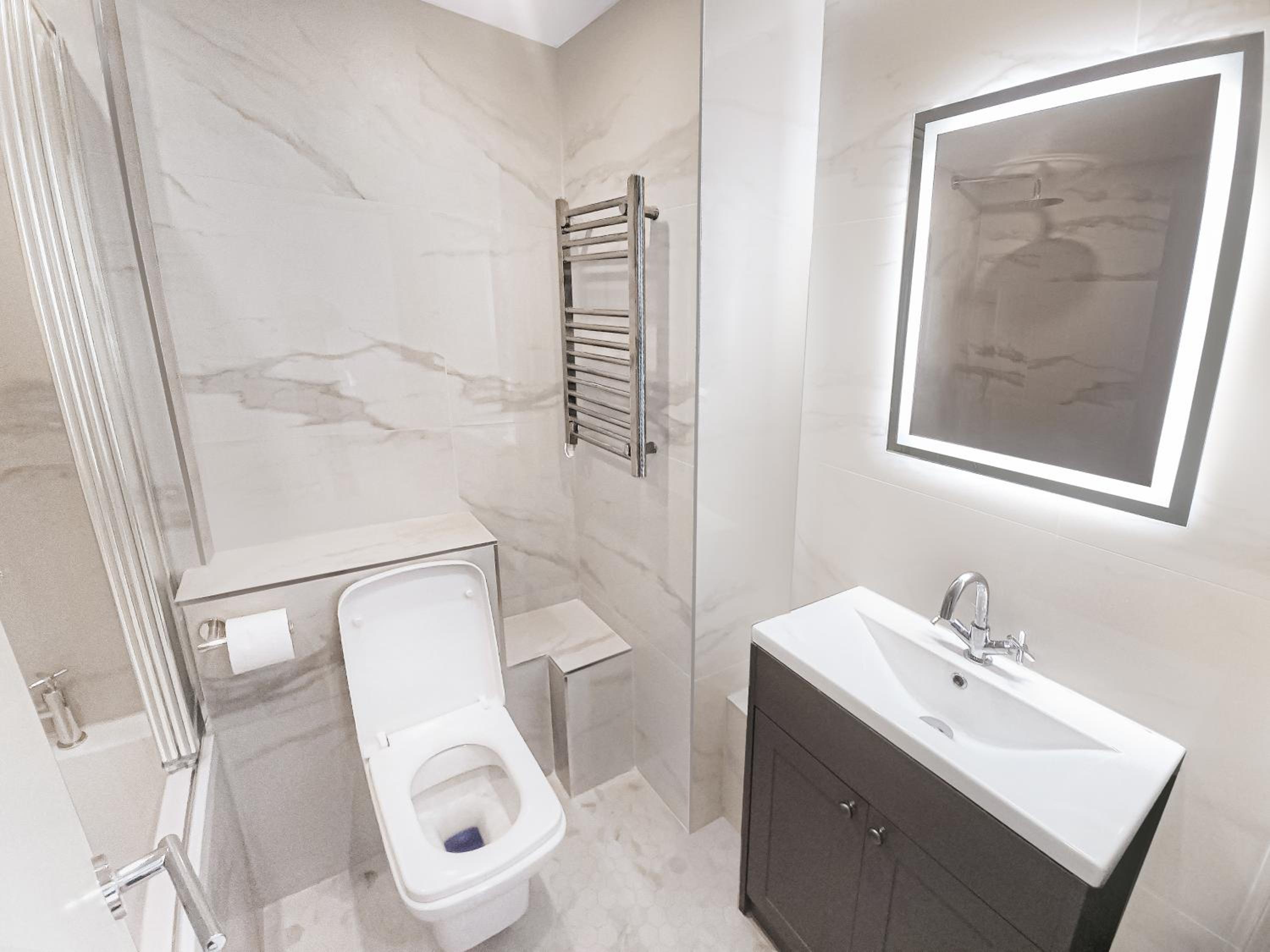 Chelsea Flat 10 mins Harrods, Gym, Air Conditioning