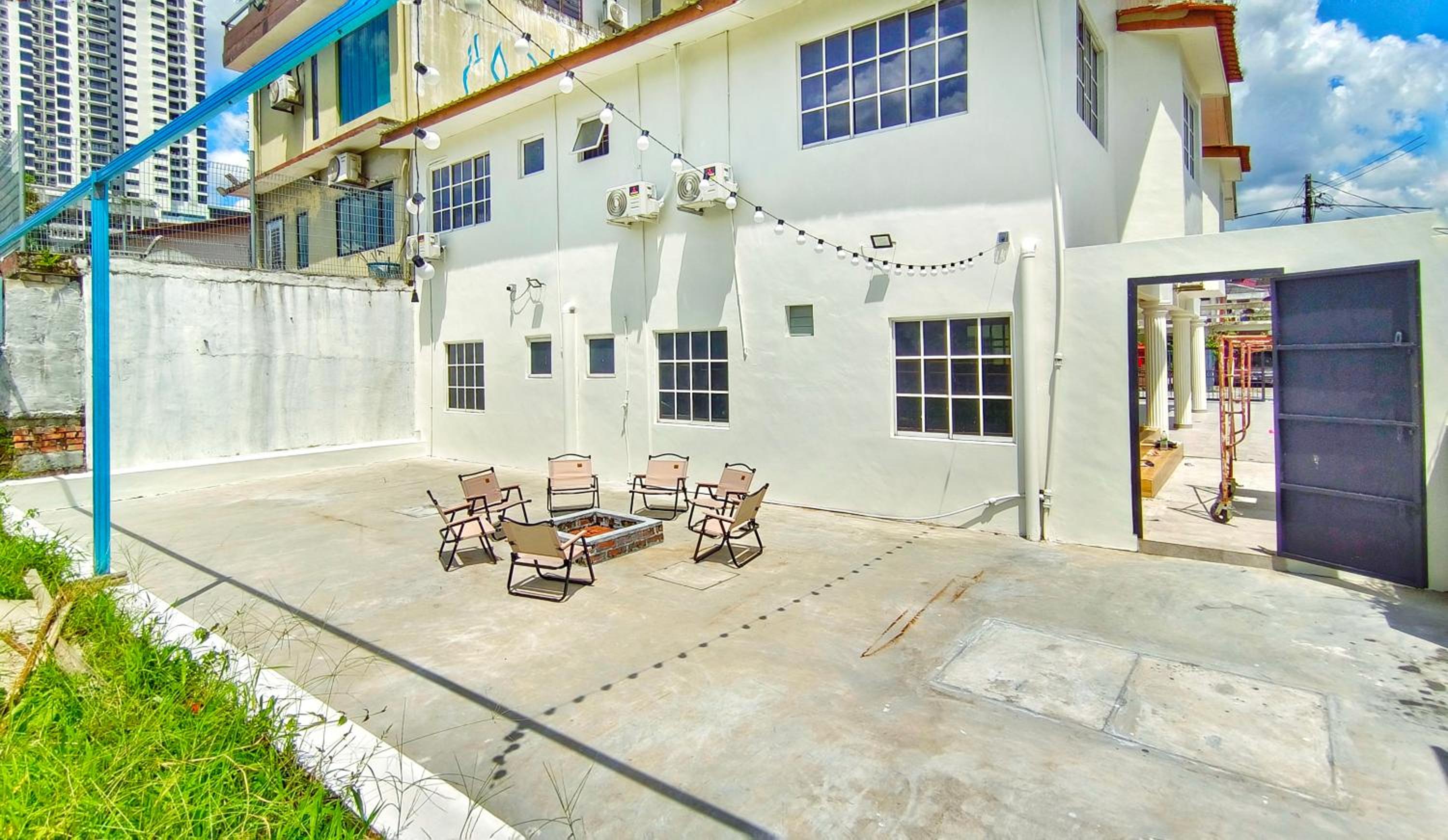 JB City Villa (Private Pool)