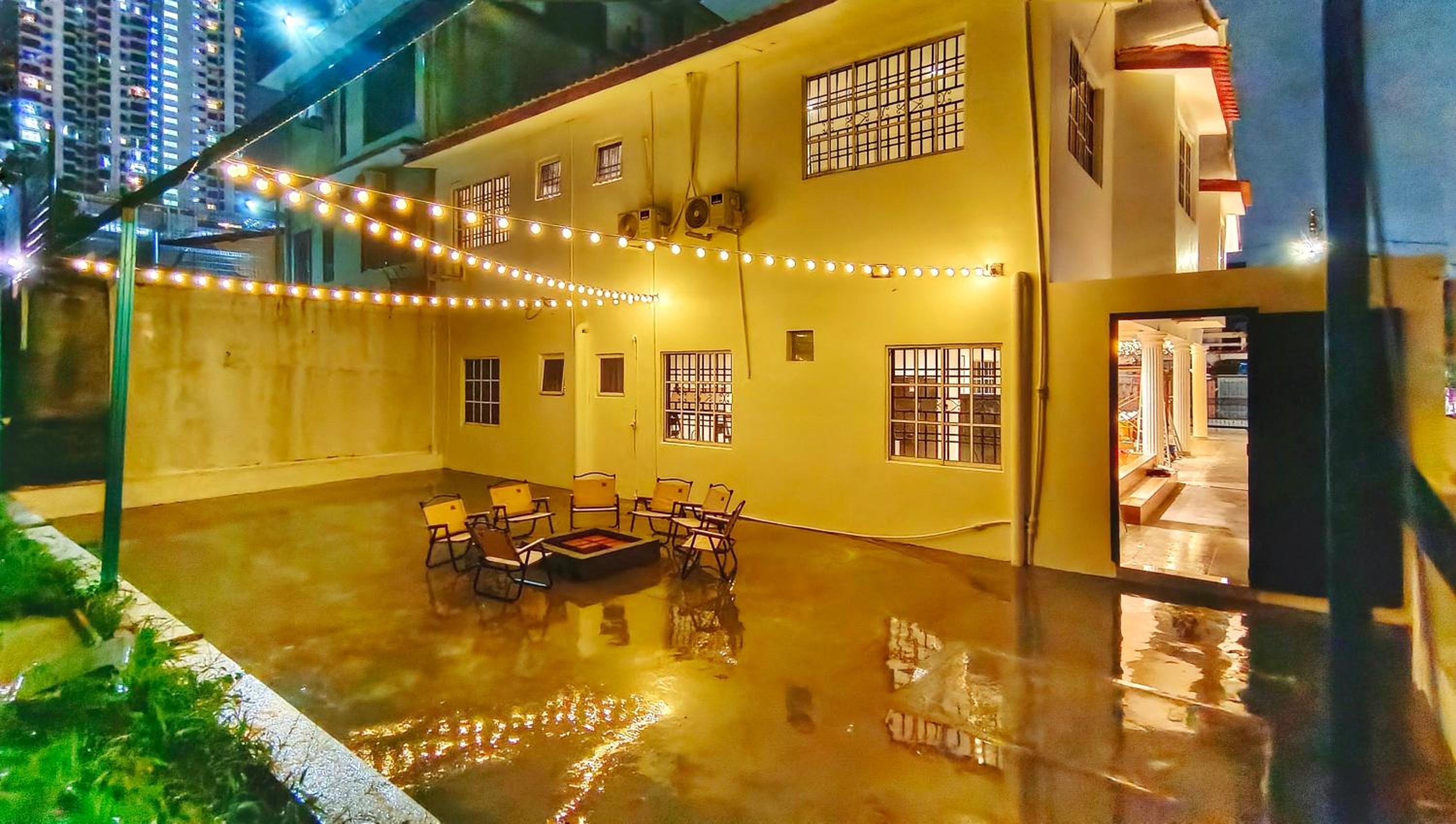 JB City Villa (Private Pool)