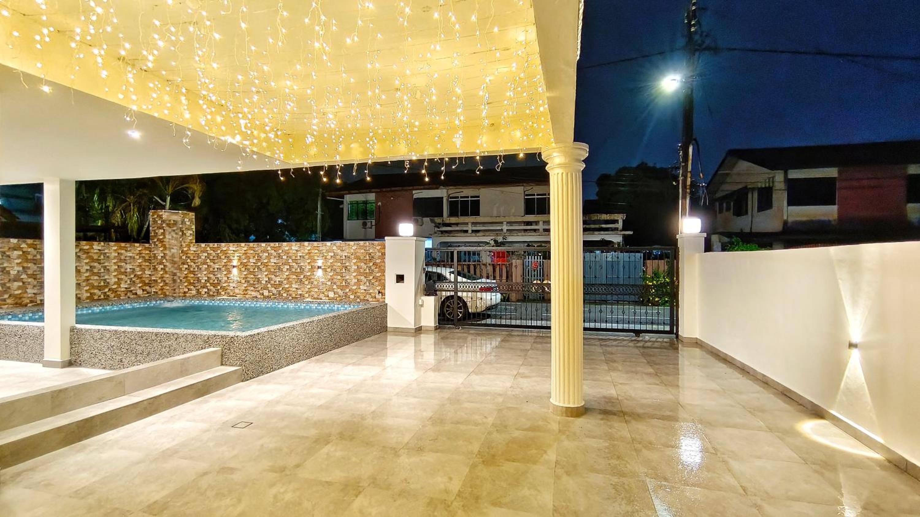 JB City Villa (Private Pool)