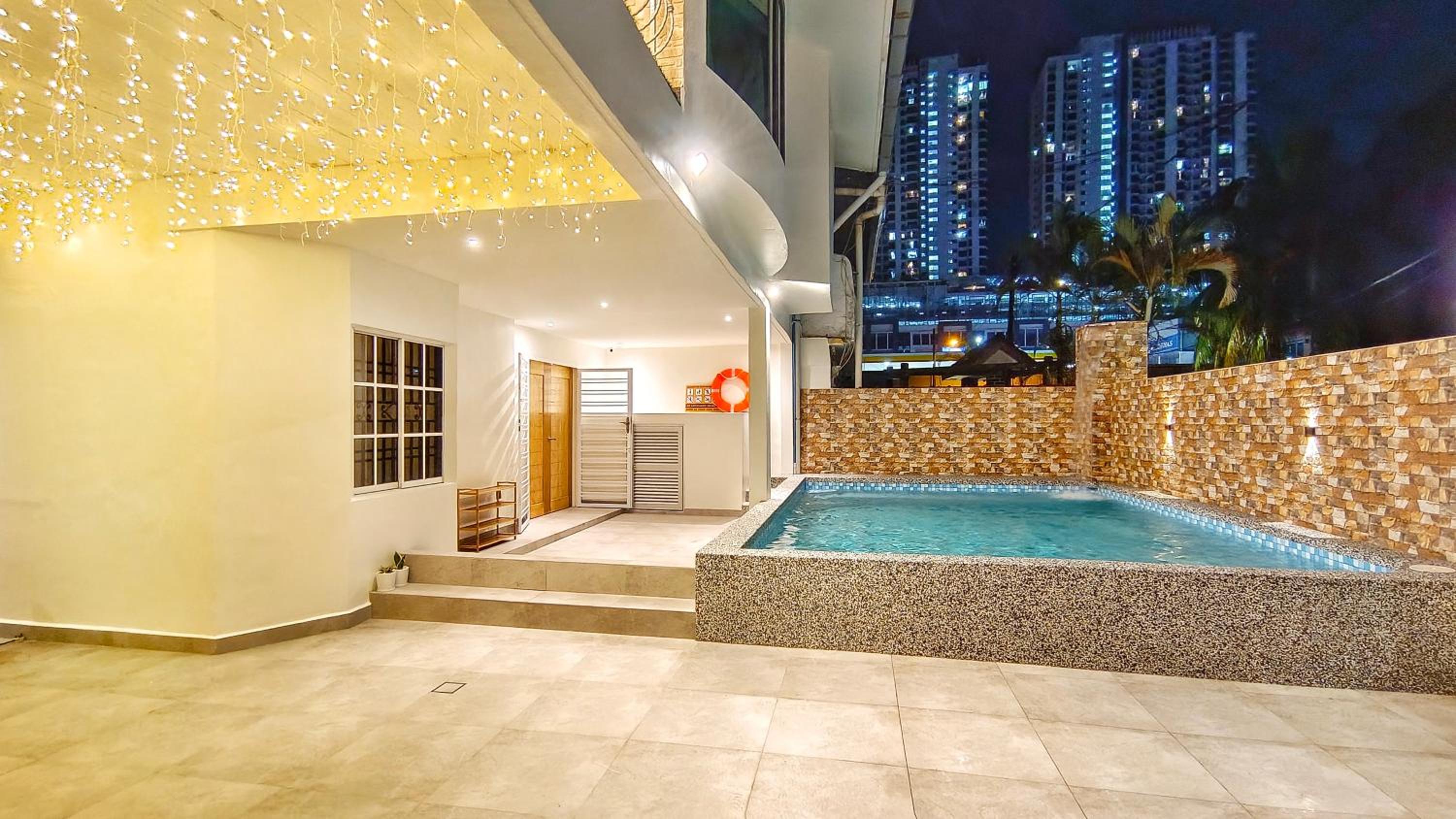 JB City Villa (Private Pool)