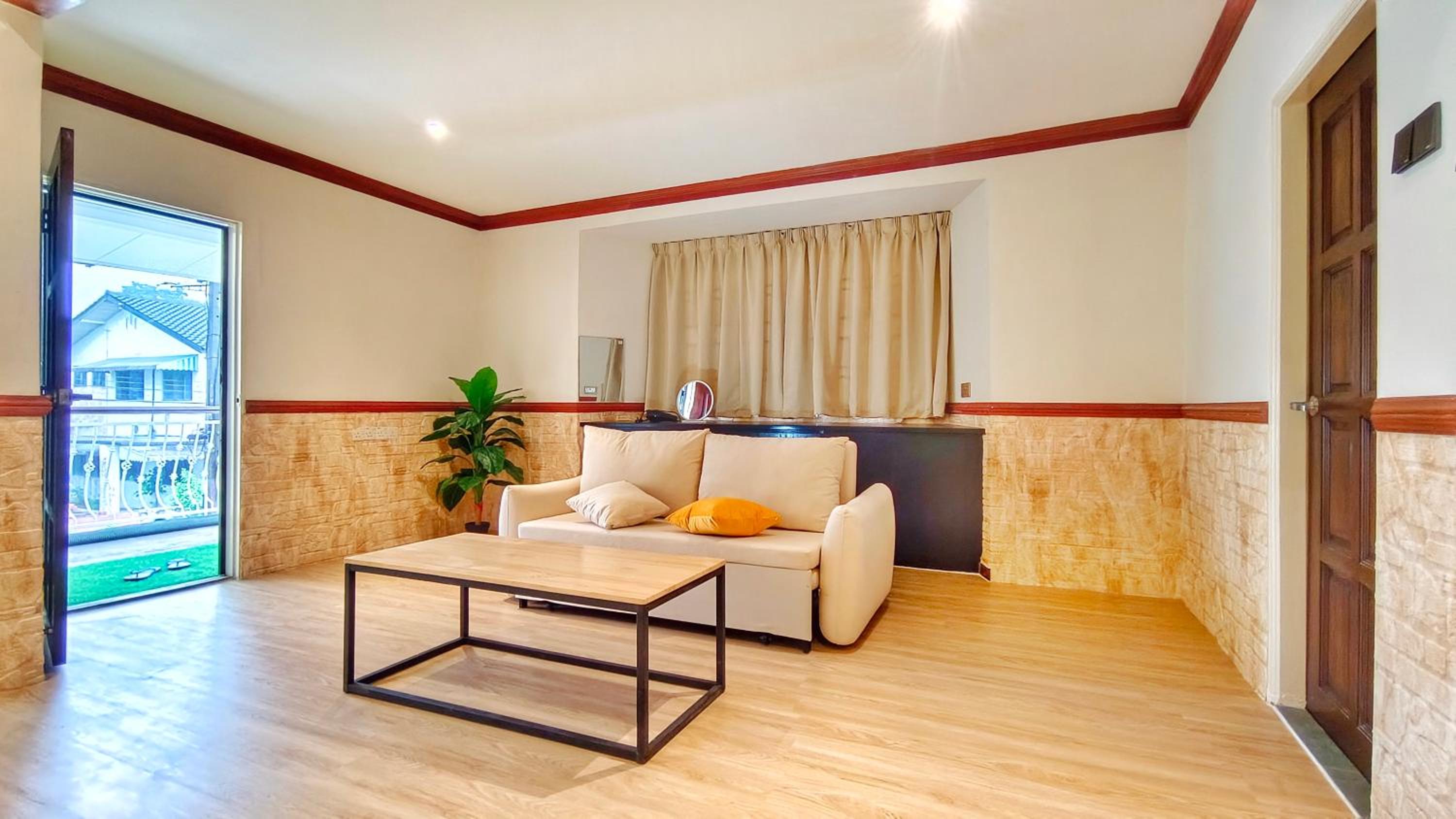 JB City Villa (Private Pool)