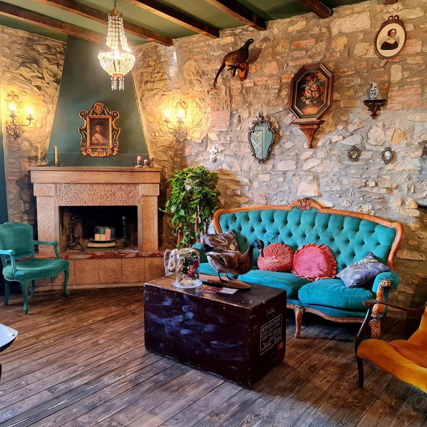 lounge