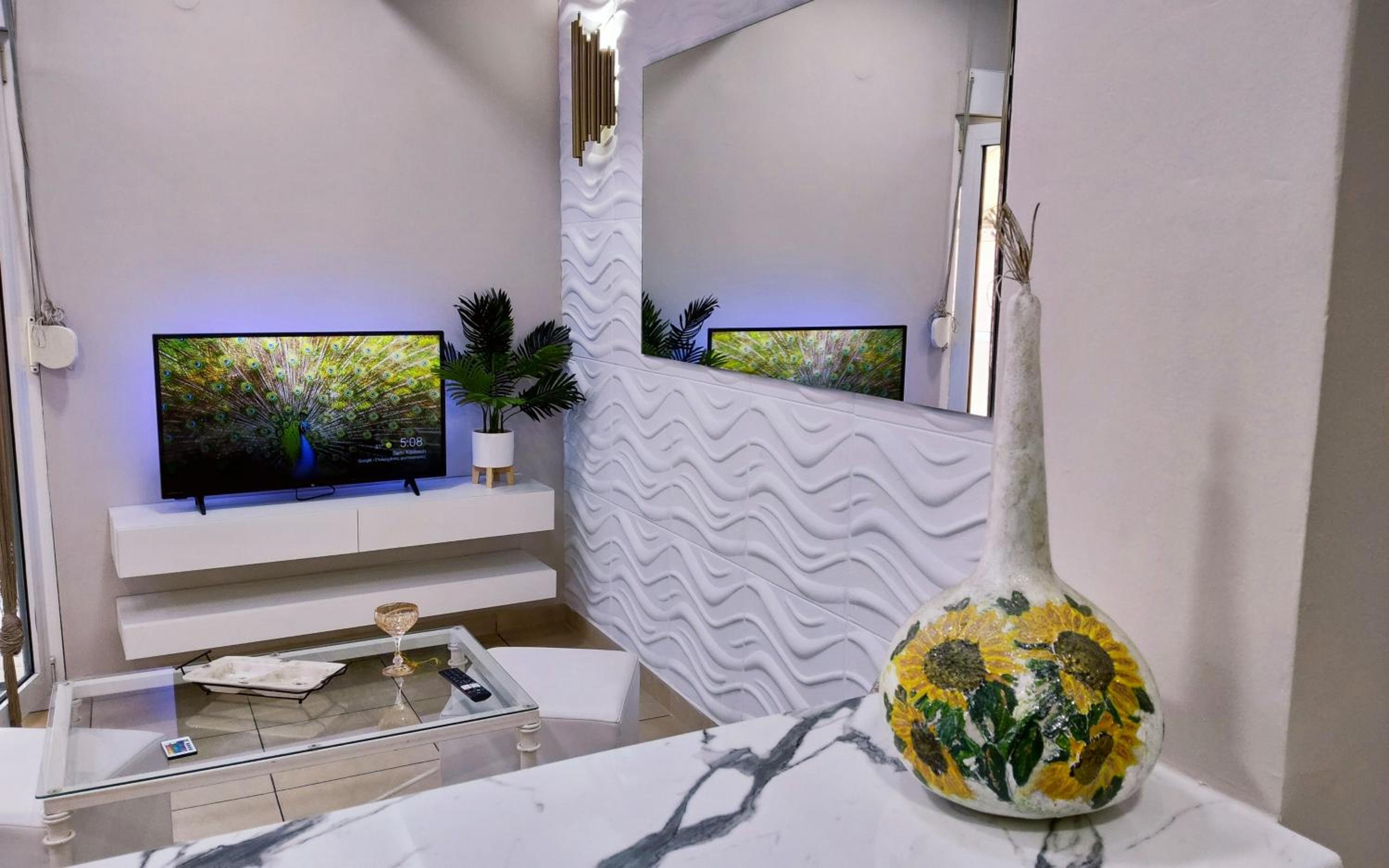 Boutique lux apartments view 2