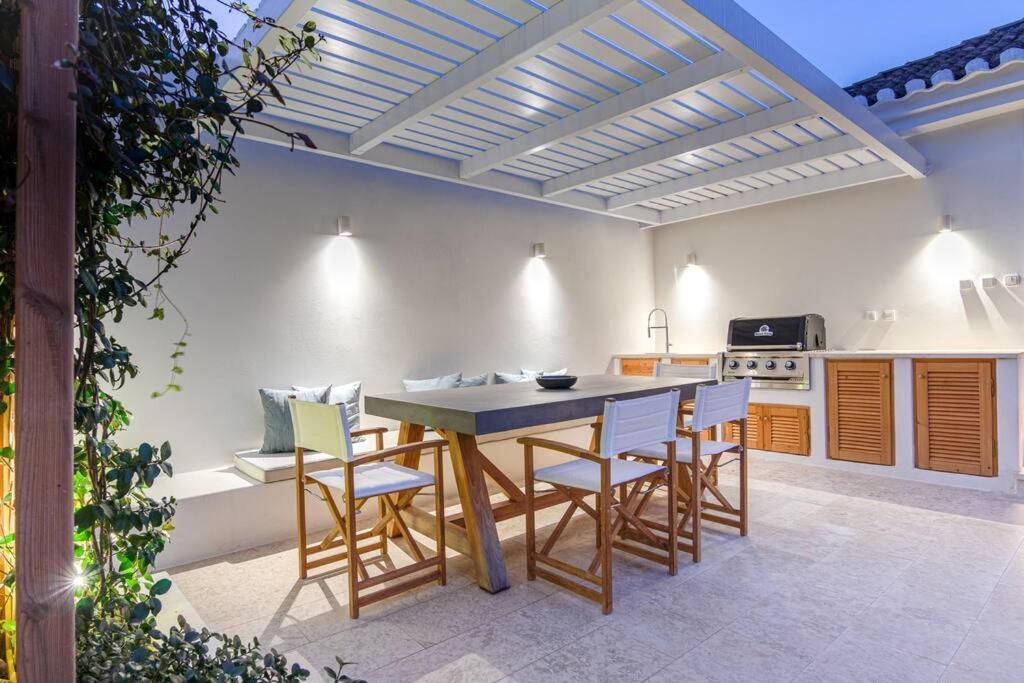Koroneia Residence